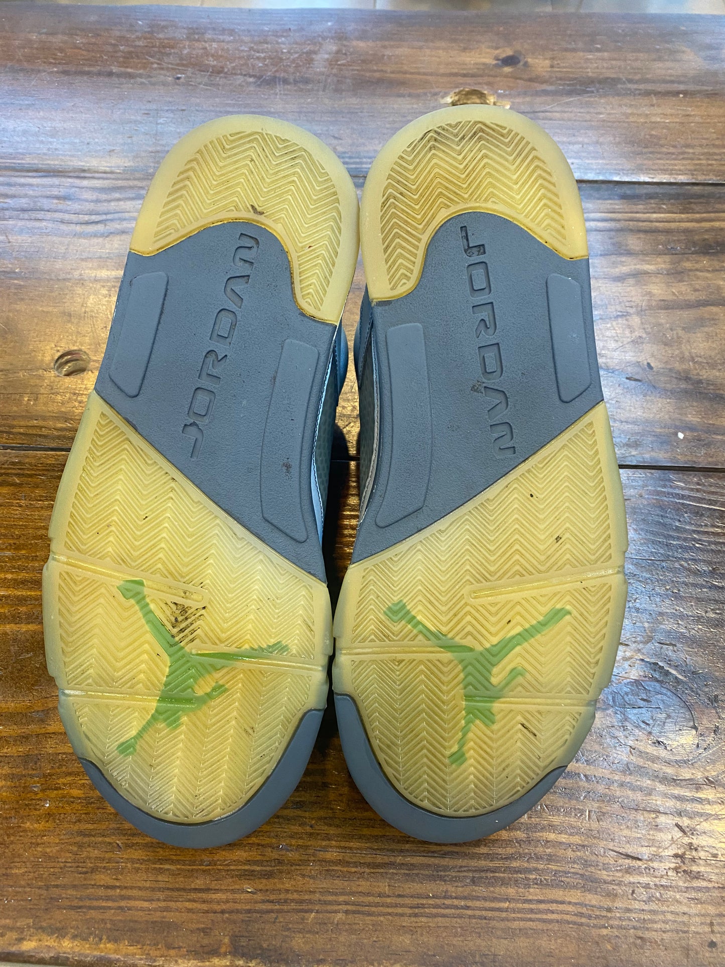 Jordan 5 Retro Green Bean 2022 PRE OWNED