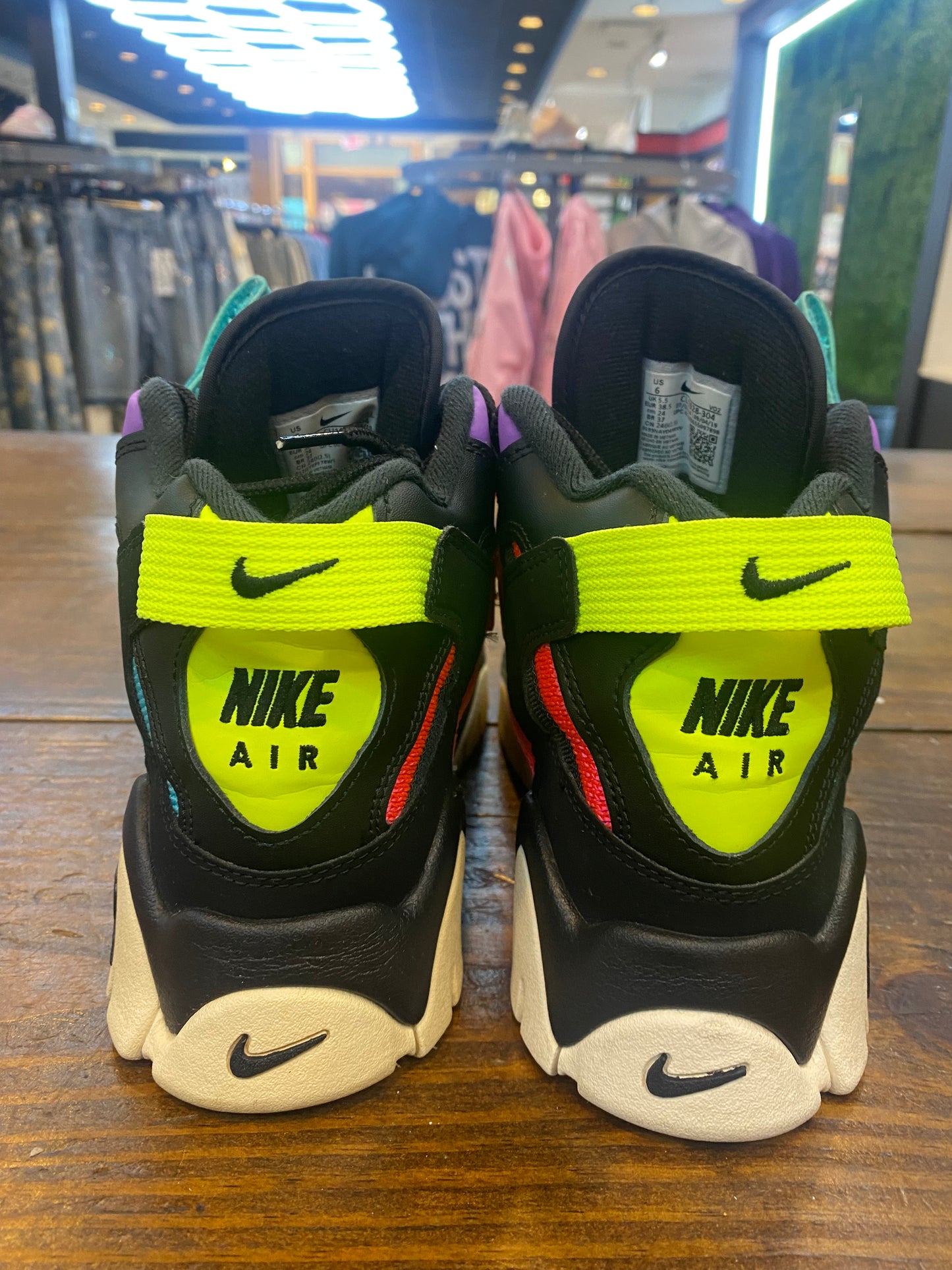 Atmos X Air Barrage Mid Pop The Street PRE OWNED