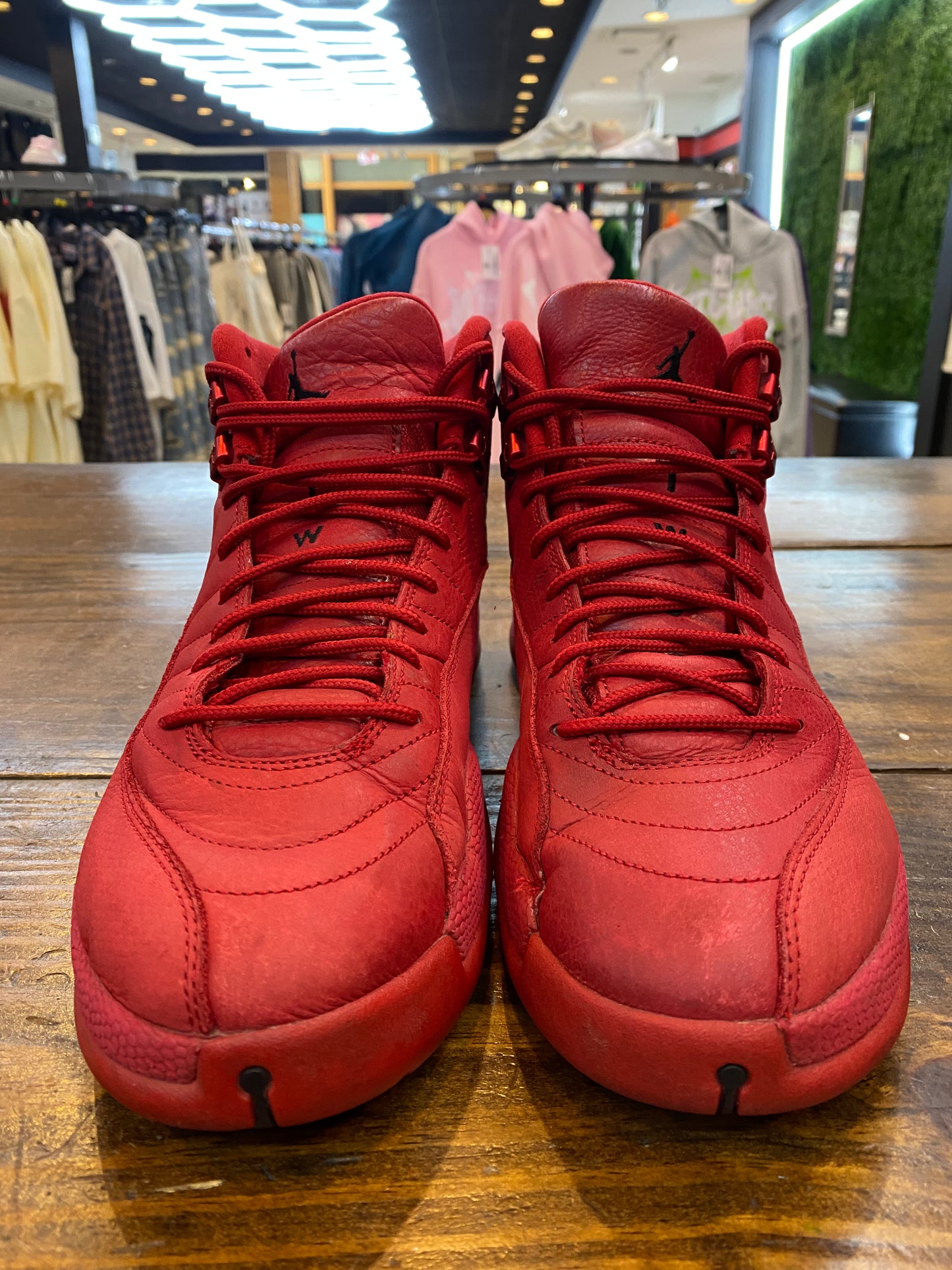 Jordan 12 Retro Gym Red PRE OWNED