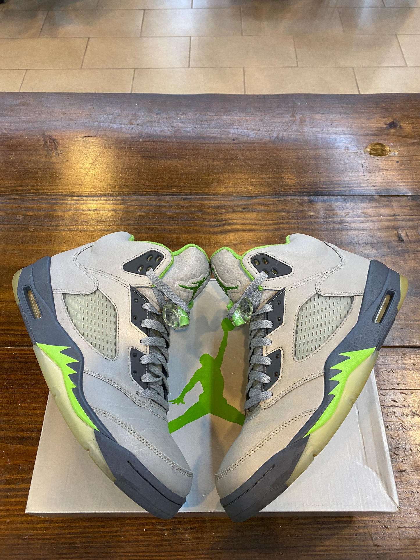Jordan 5 Retro Green Bean 2022 PRE OWNED