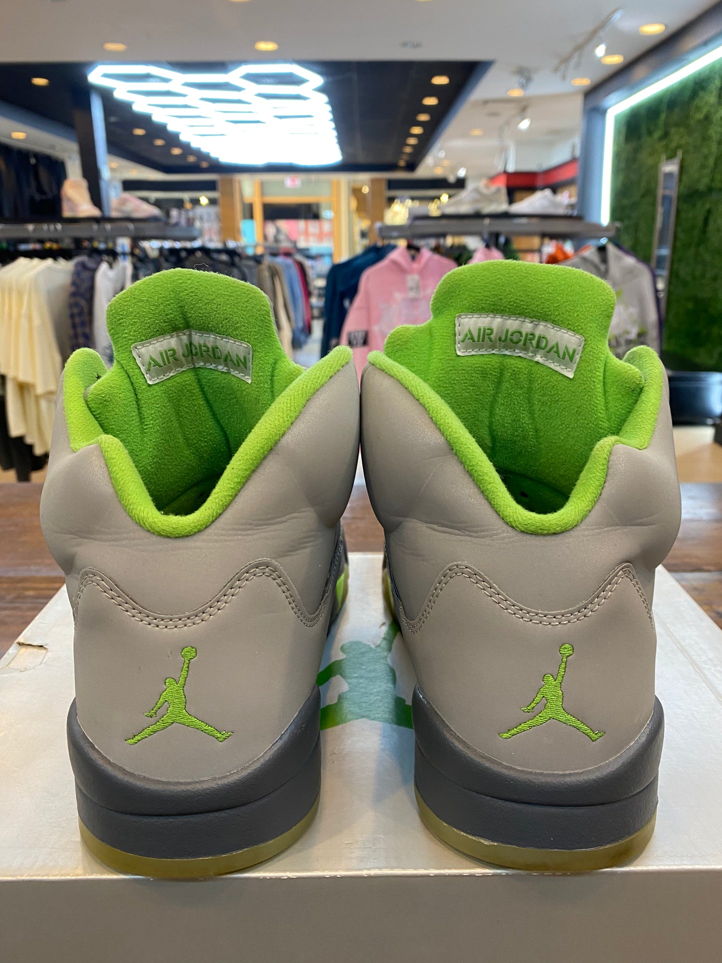 Jordan 5 Retro Green Bean 2022 PRE OWNED