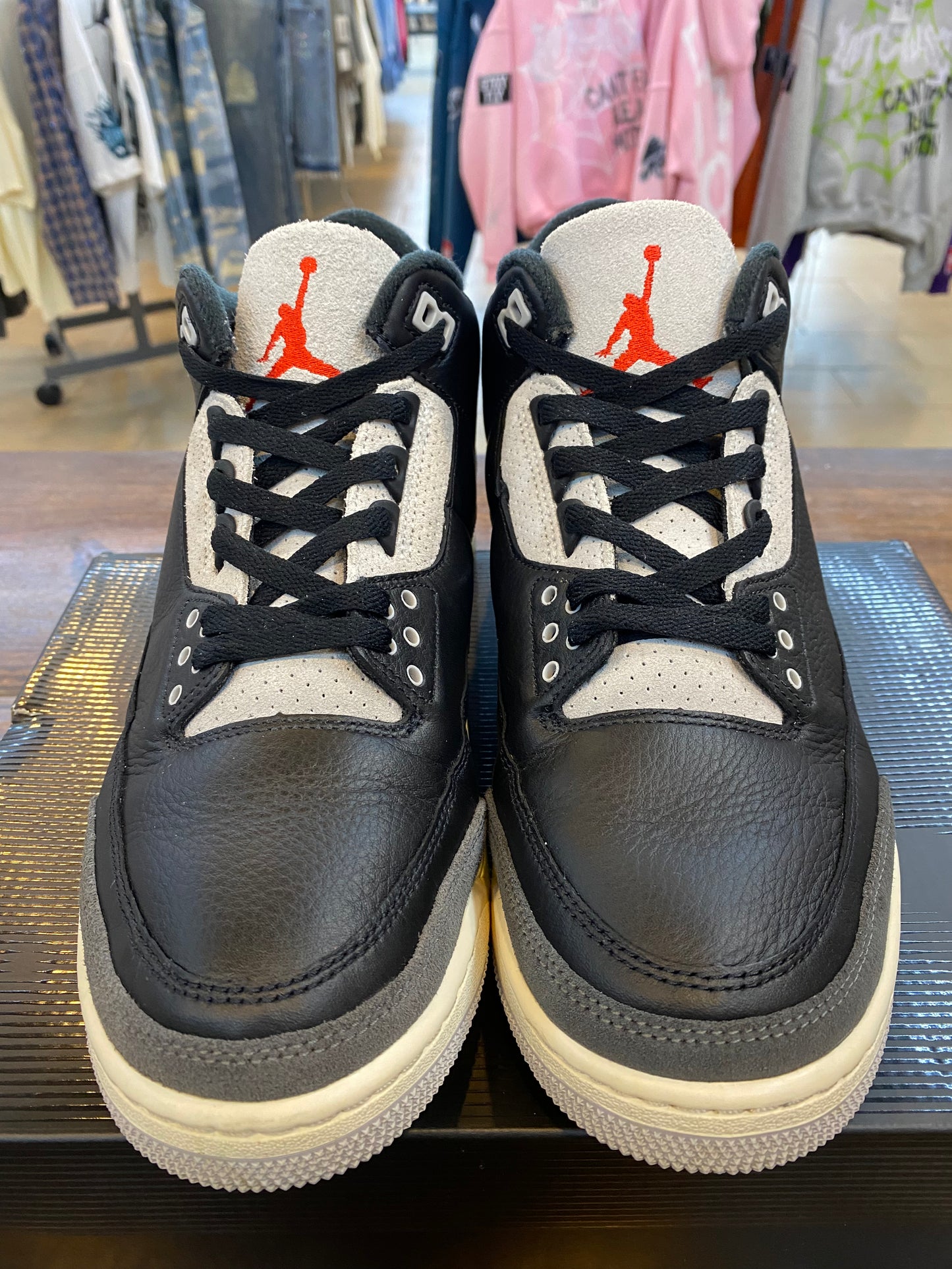 Jordan 3 Retro OG Rare Air PRE OWNED