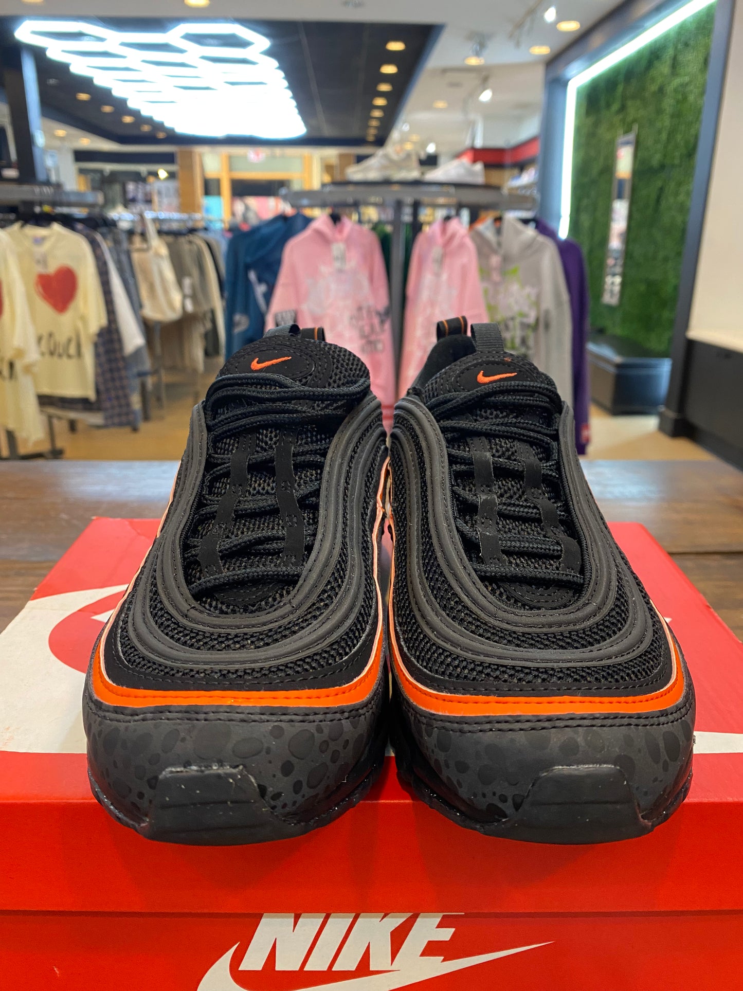 Air Max 97 GS Black Safety Orange PRE OWNED