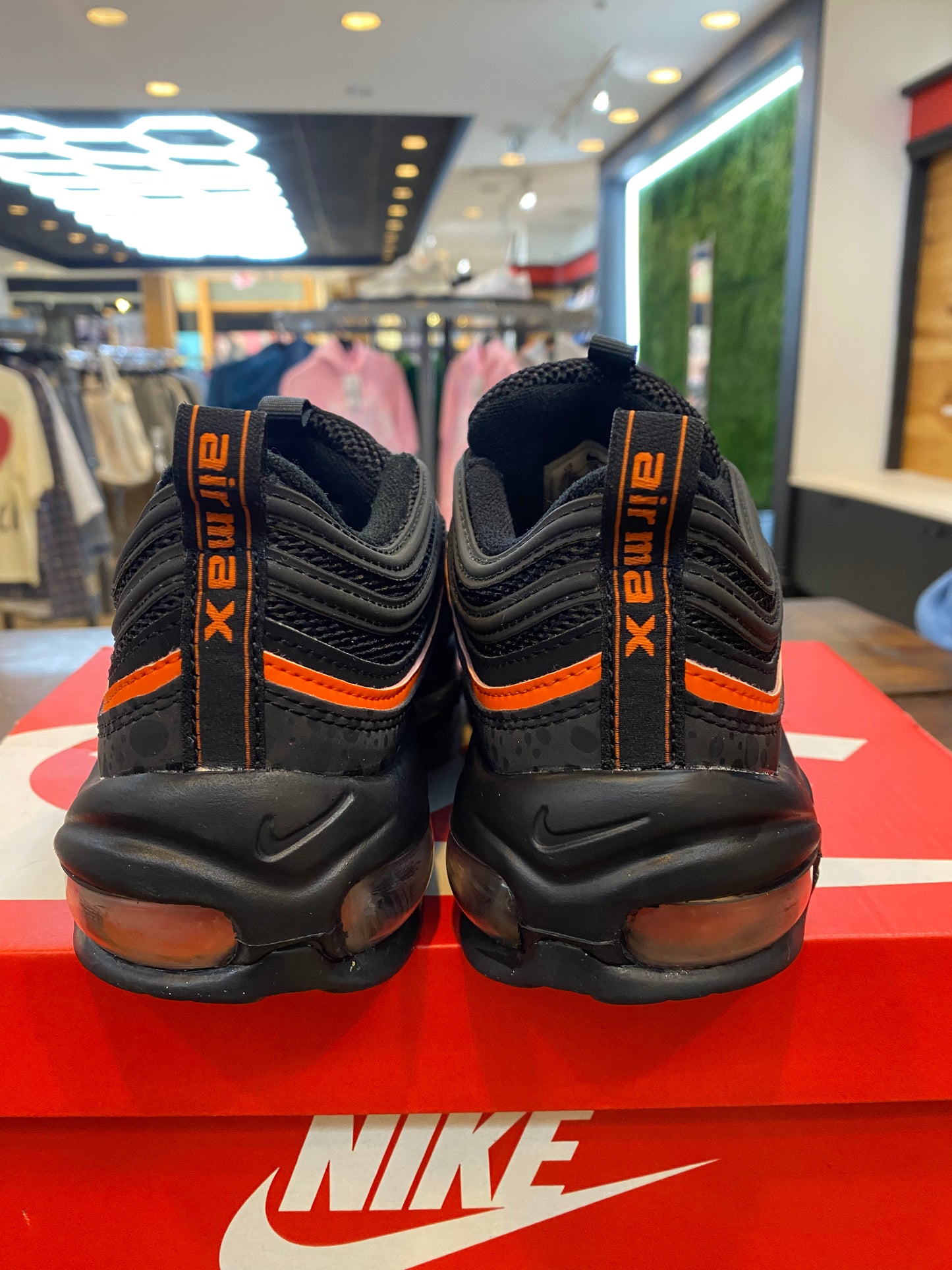 Air Max 97 GS Black Safety Orange PRE OWNED