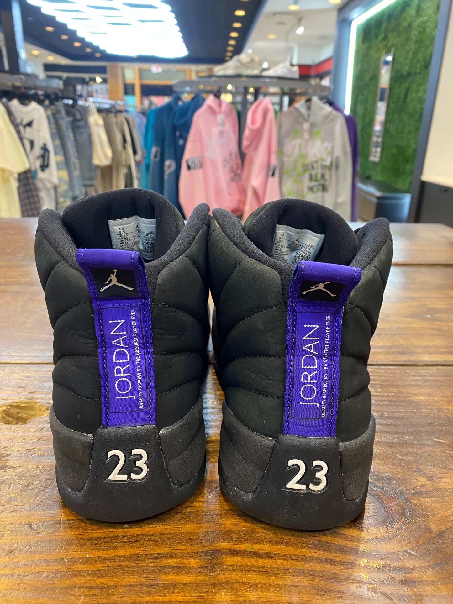 Jordan 12 Retro Dark Concord PRE OWNED