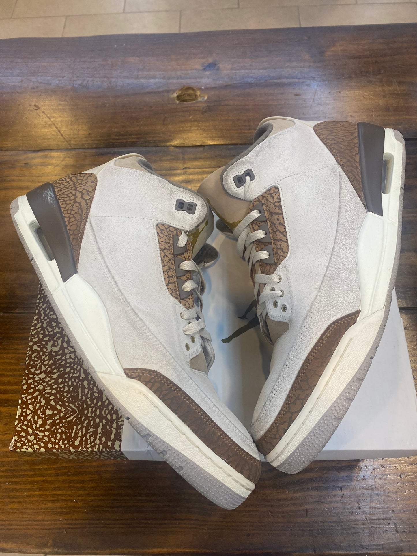 Jordan 3 Retro Palomino PRE OWNED