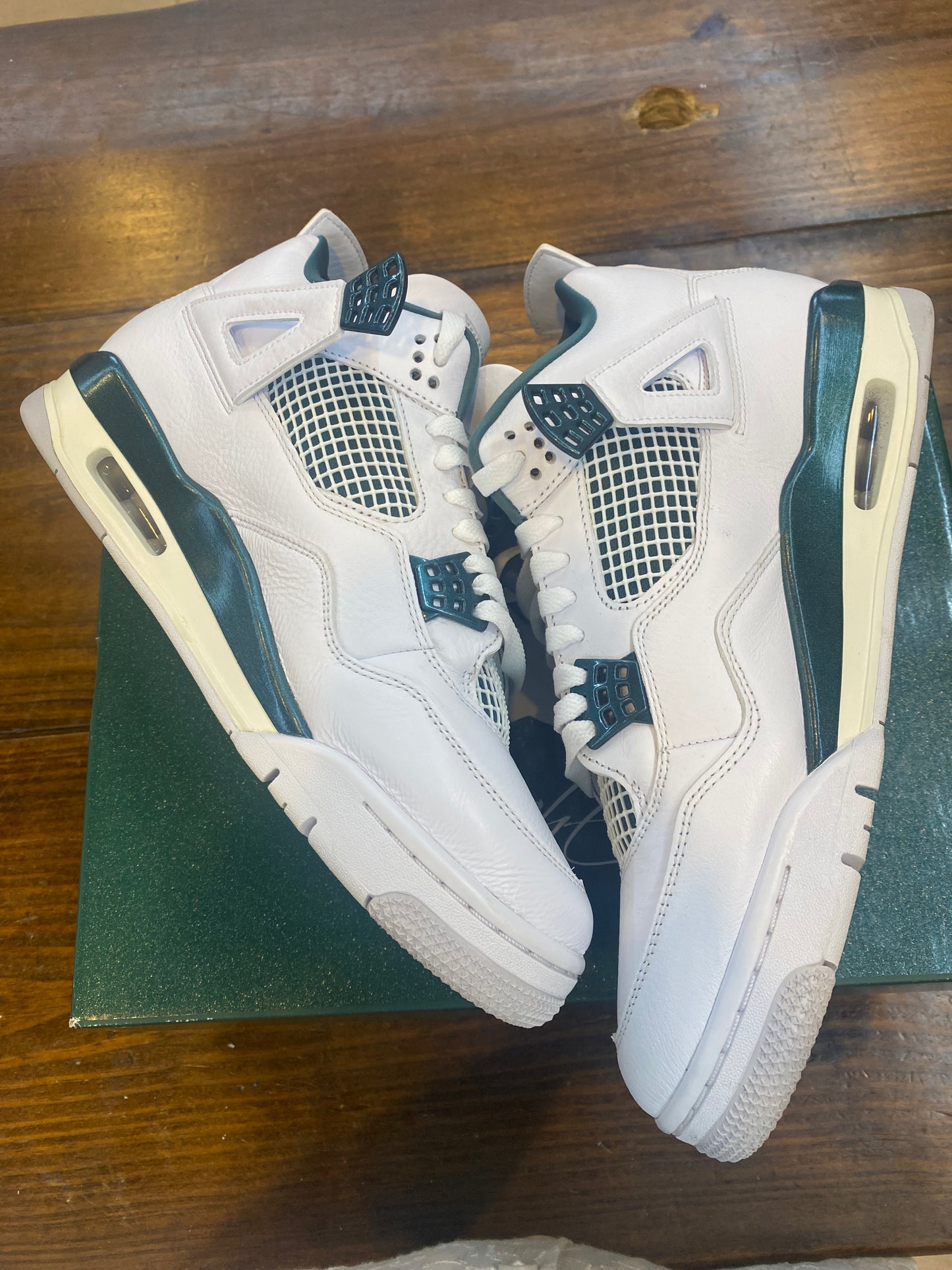 Jordan 4 Retro Oxidized Green PRE OWNED