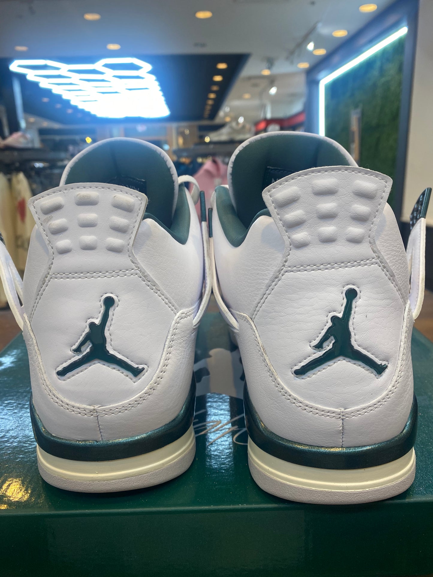 Jordan 4 Retro Oxidized Green PRE OWNED