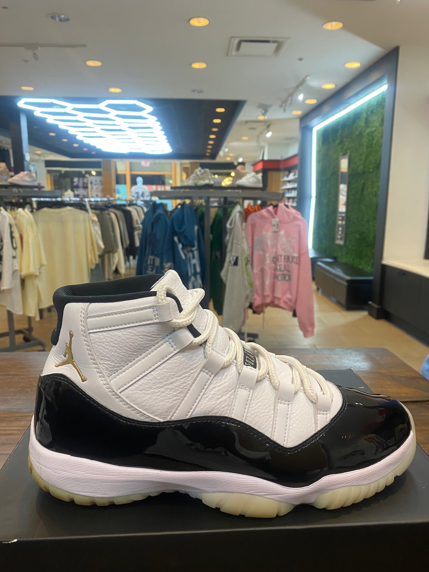 Jordan 11 Retro Gratitude Defining Moments Pre OWNED