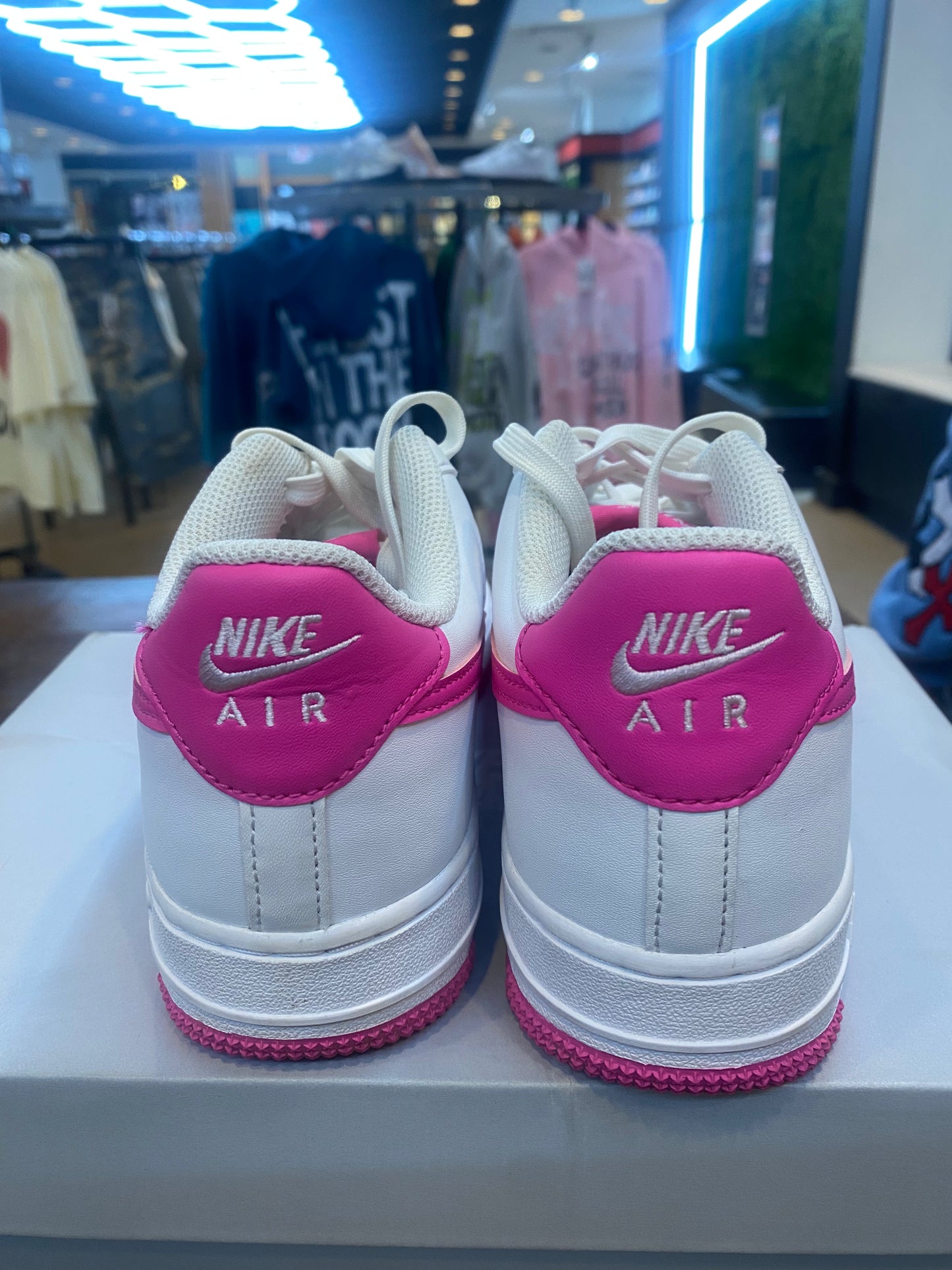 Air Force 1 GS White Laser Fuchsia PRE OWNED
