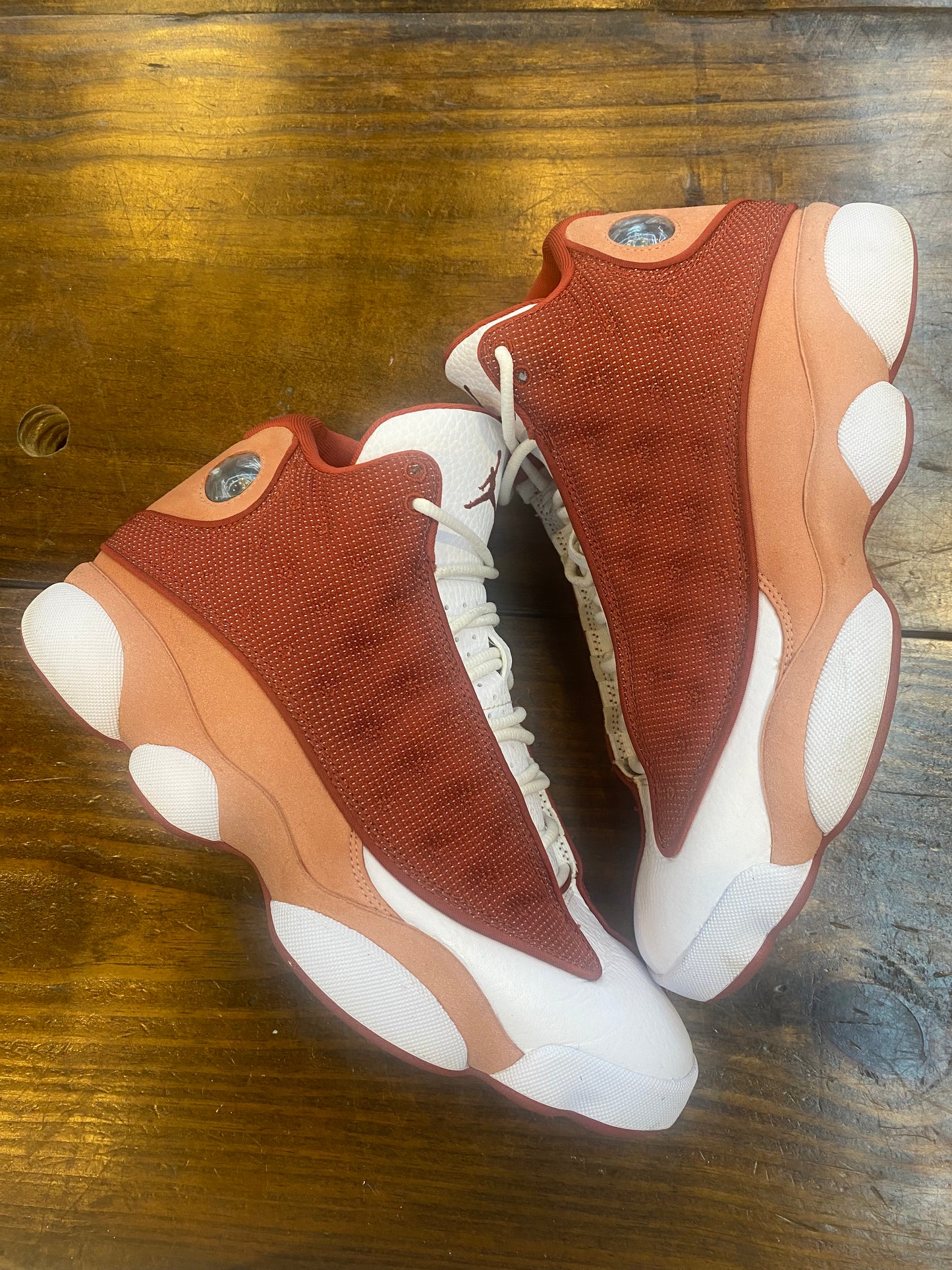 Jordan 13 Retro Dune Red PRE OWNED