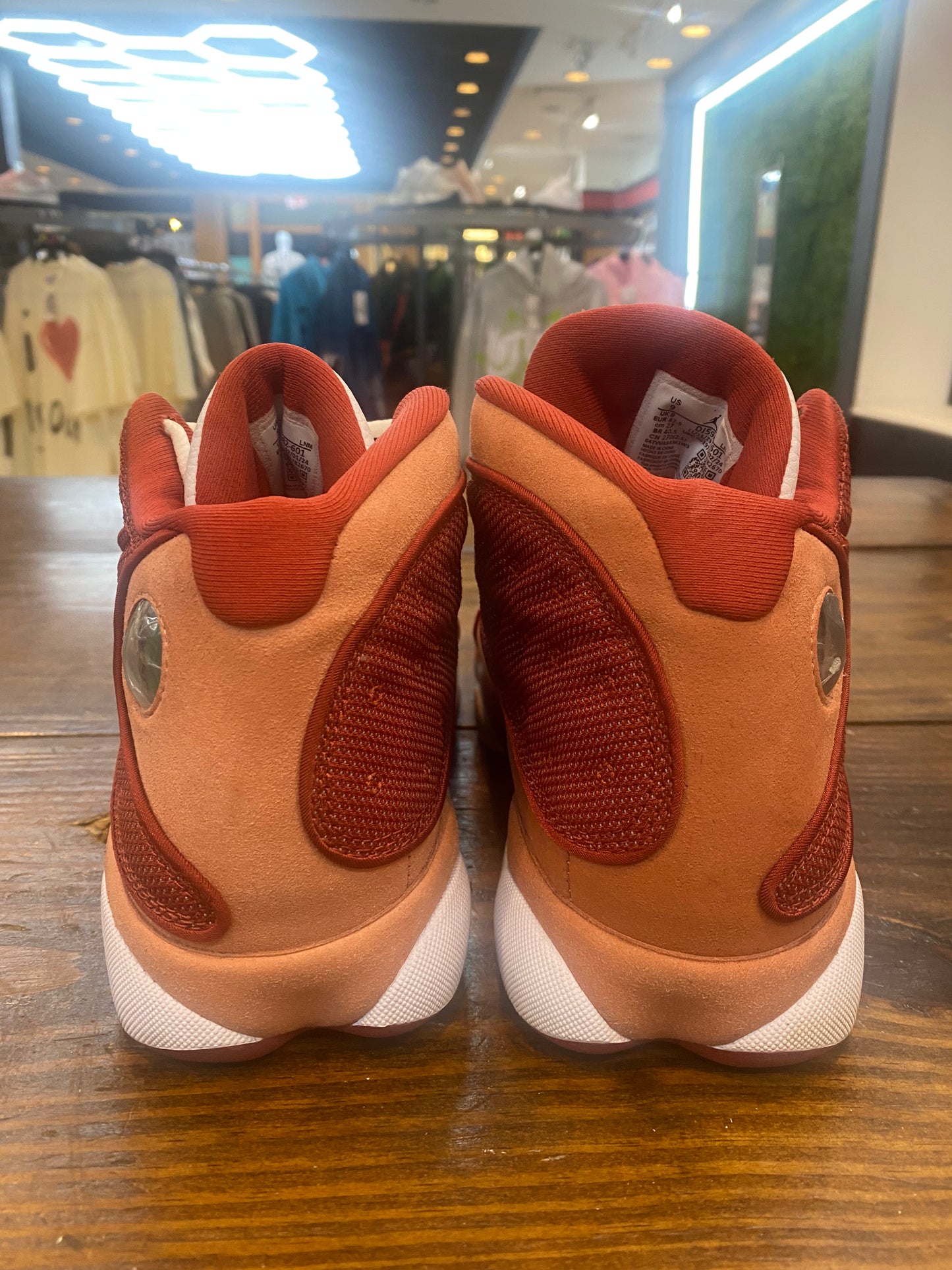 Jordan 13 Retro Dune Red PRE OWNED