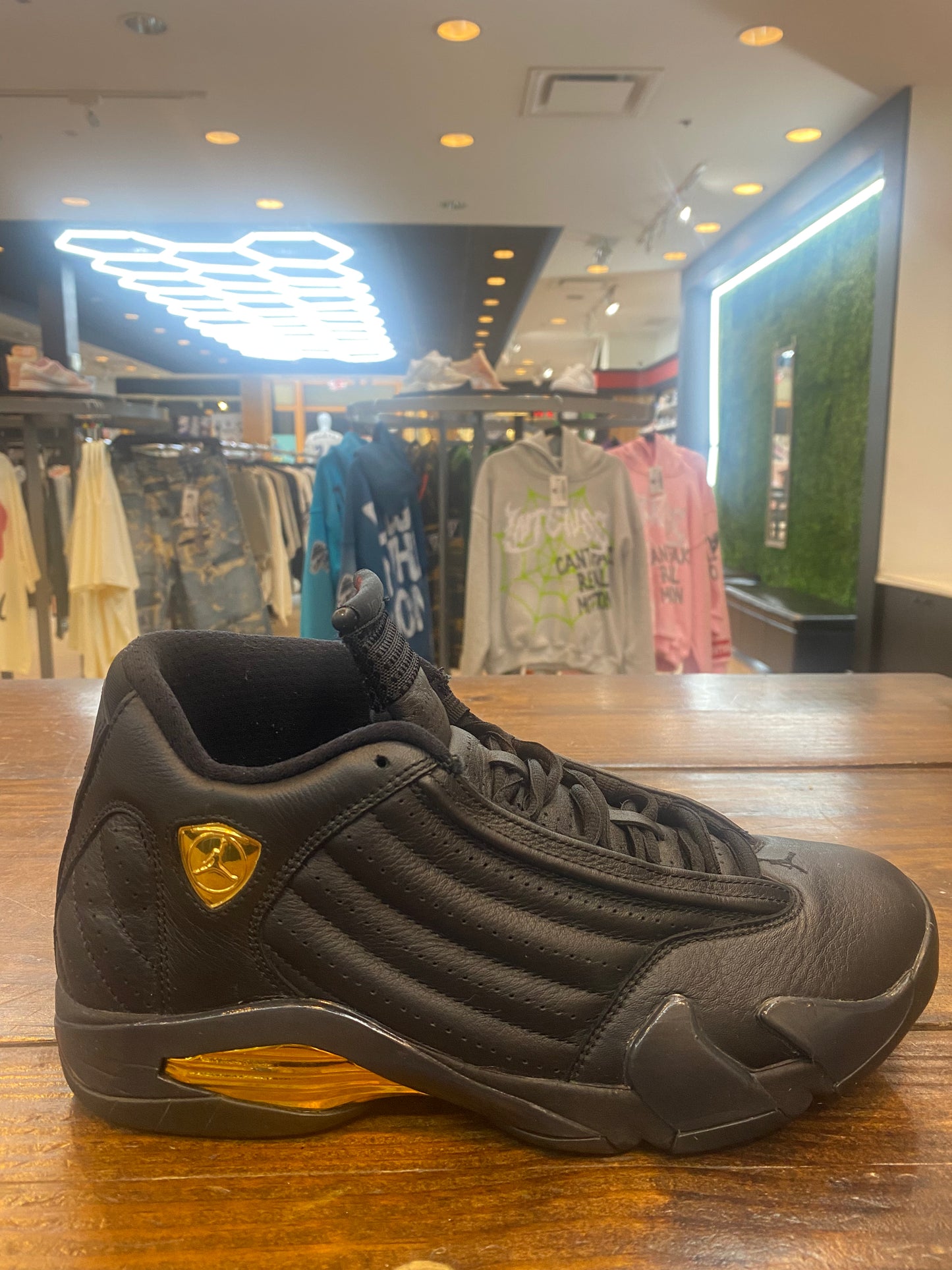 Jordan 14 Retro Defining Moments PRE OWNED