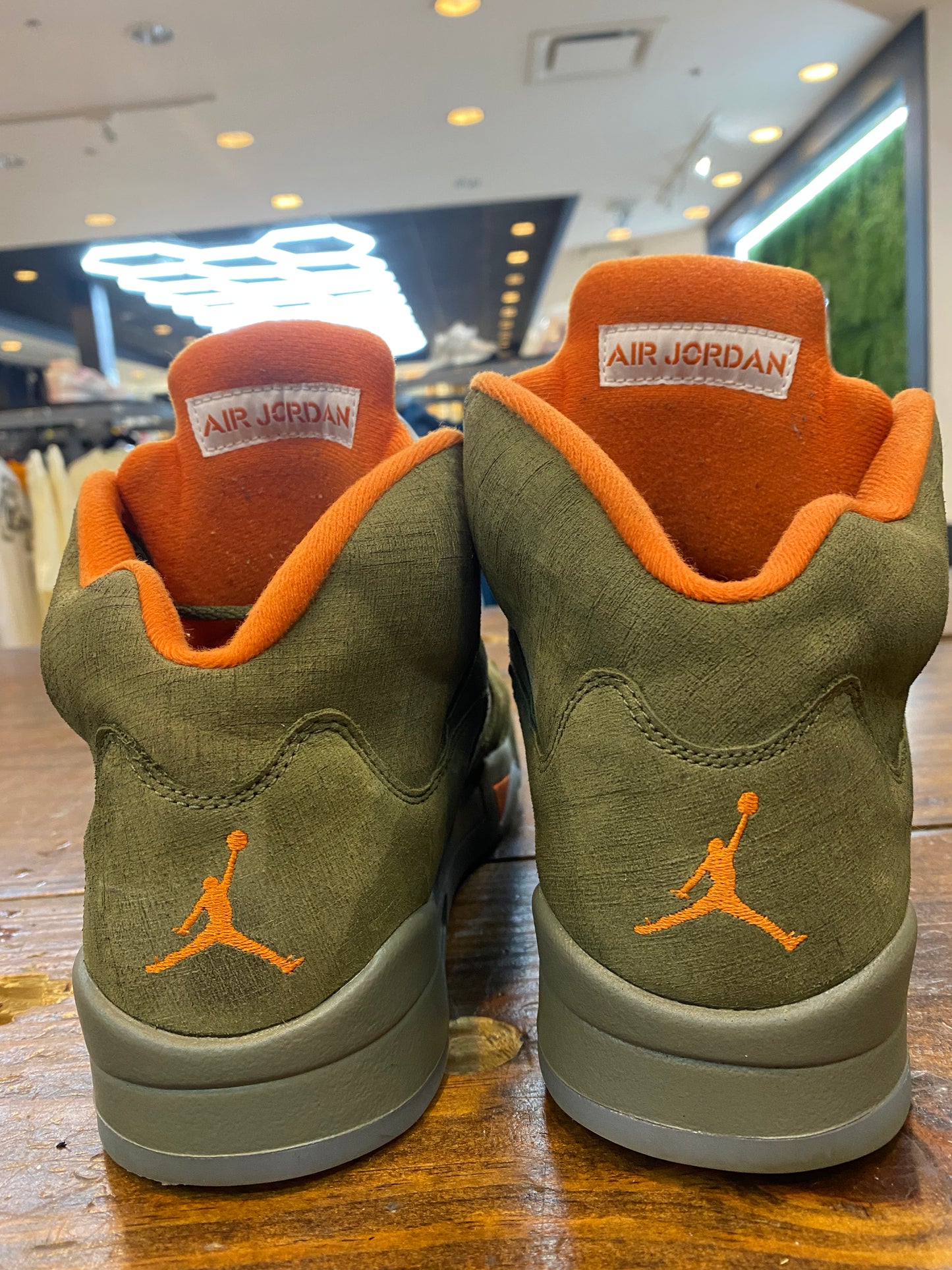 Jordan 5 Retro Olive 2024 PRE OWNED