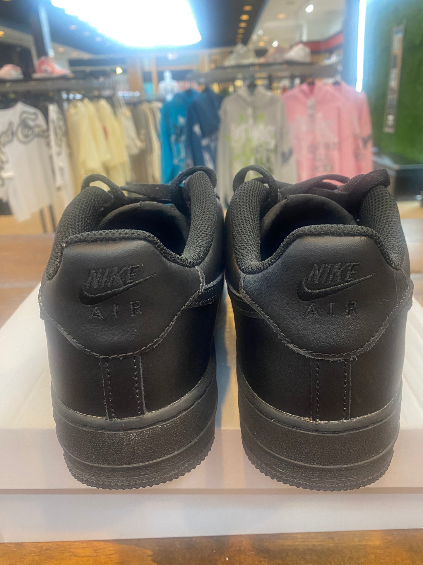 Air Force 1 LE GS Triple Black PRE OWNED