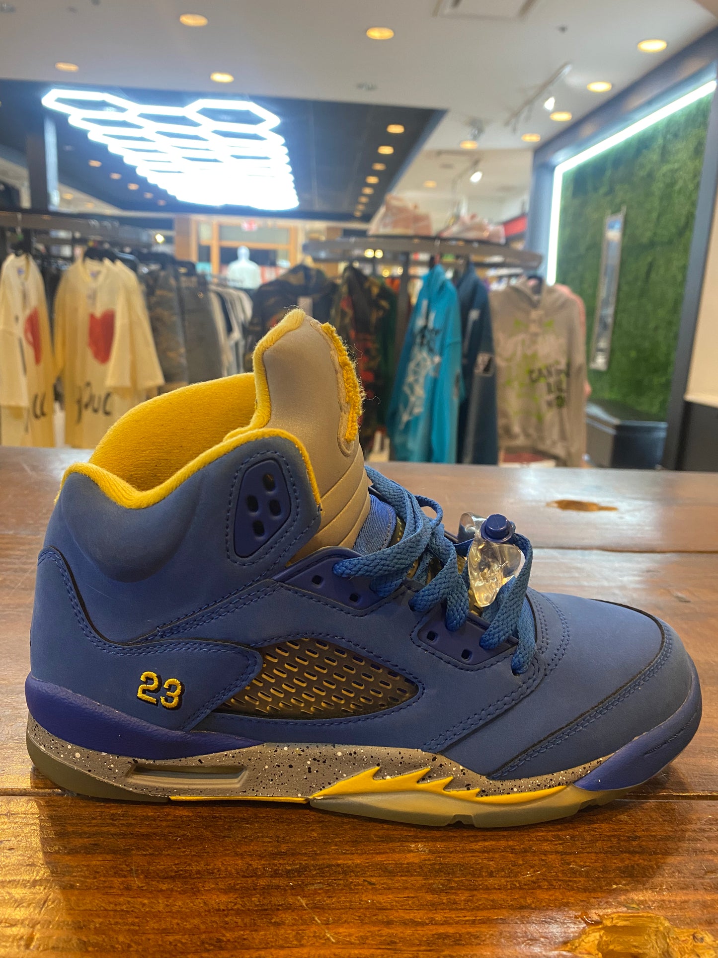 Jordan 5 Retro GS Laney PRE OWNED