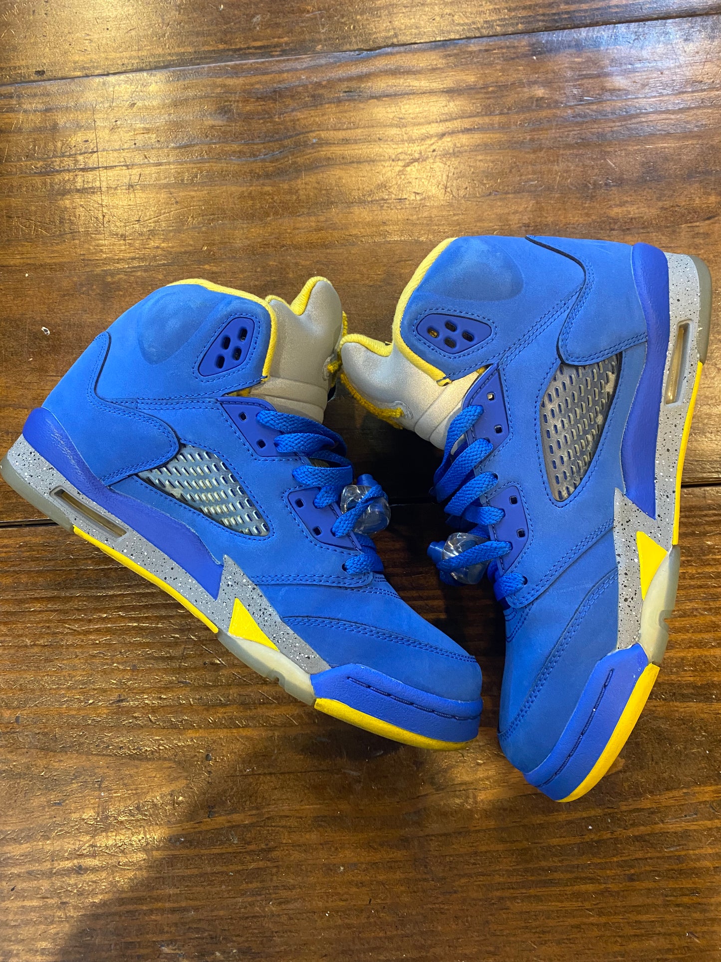 Jordan 5 Retro GS Laney PRE OWNED