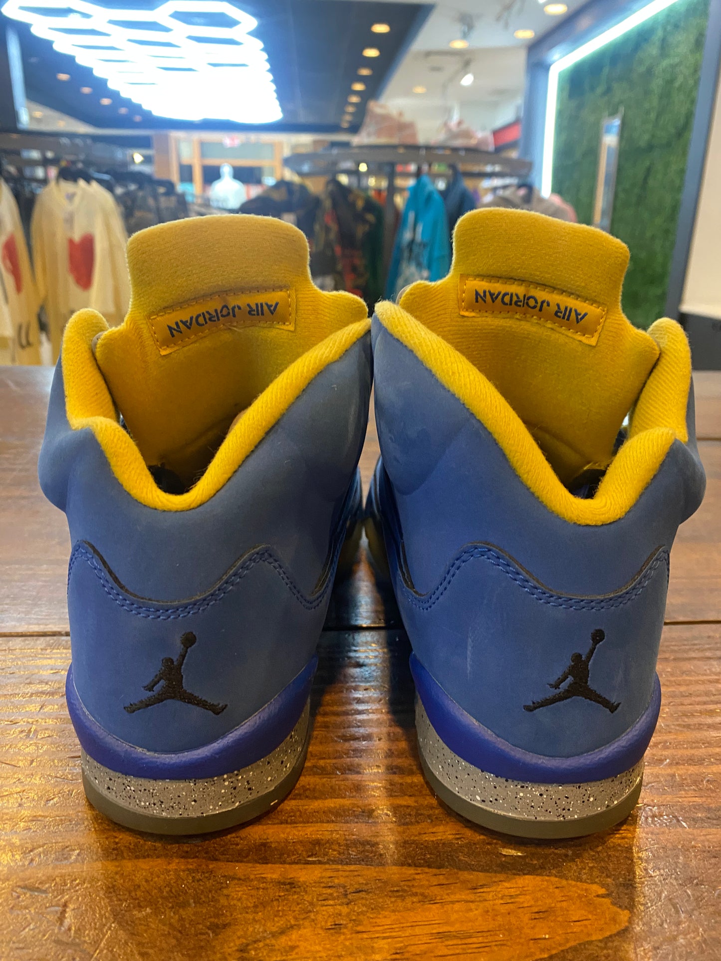 Jordan 5 Retro GS Laney PRE OWNED
