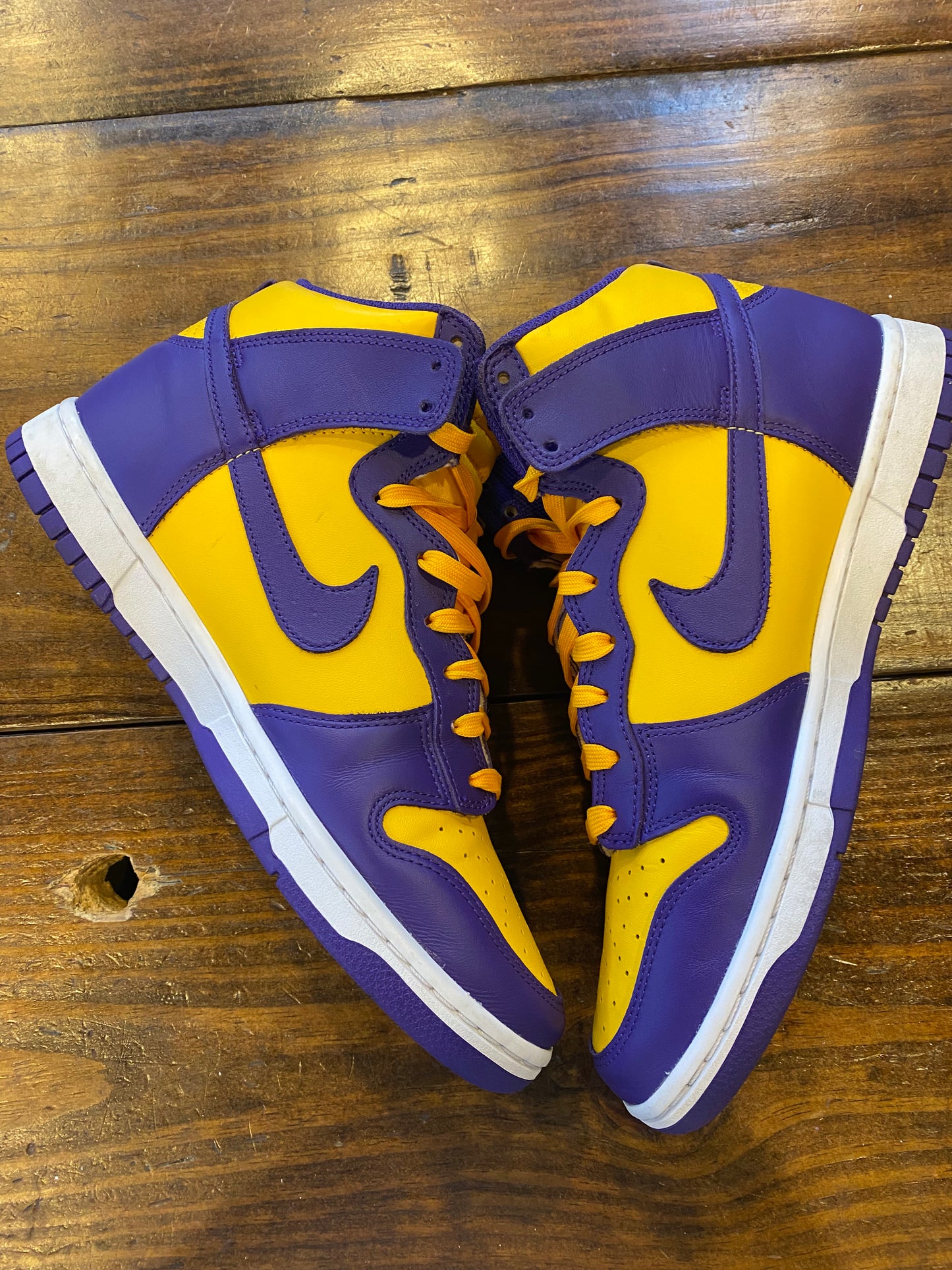 Dunk High Lakers PRE OWNED