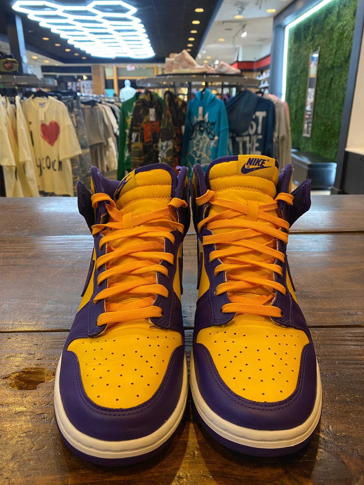 Dunk High Lakers PRE OWNED