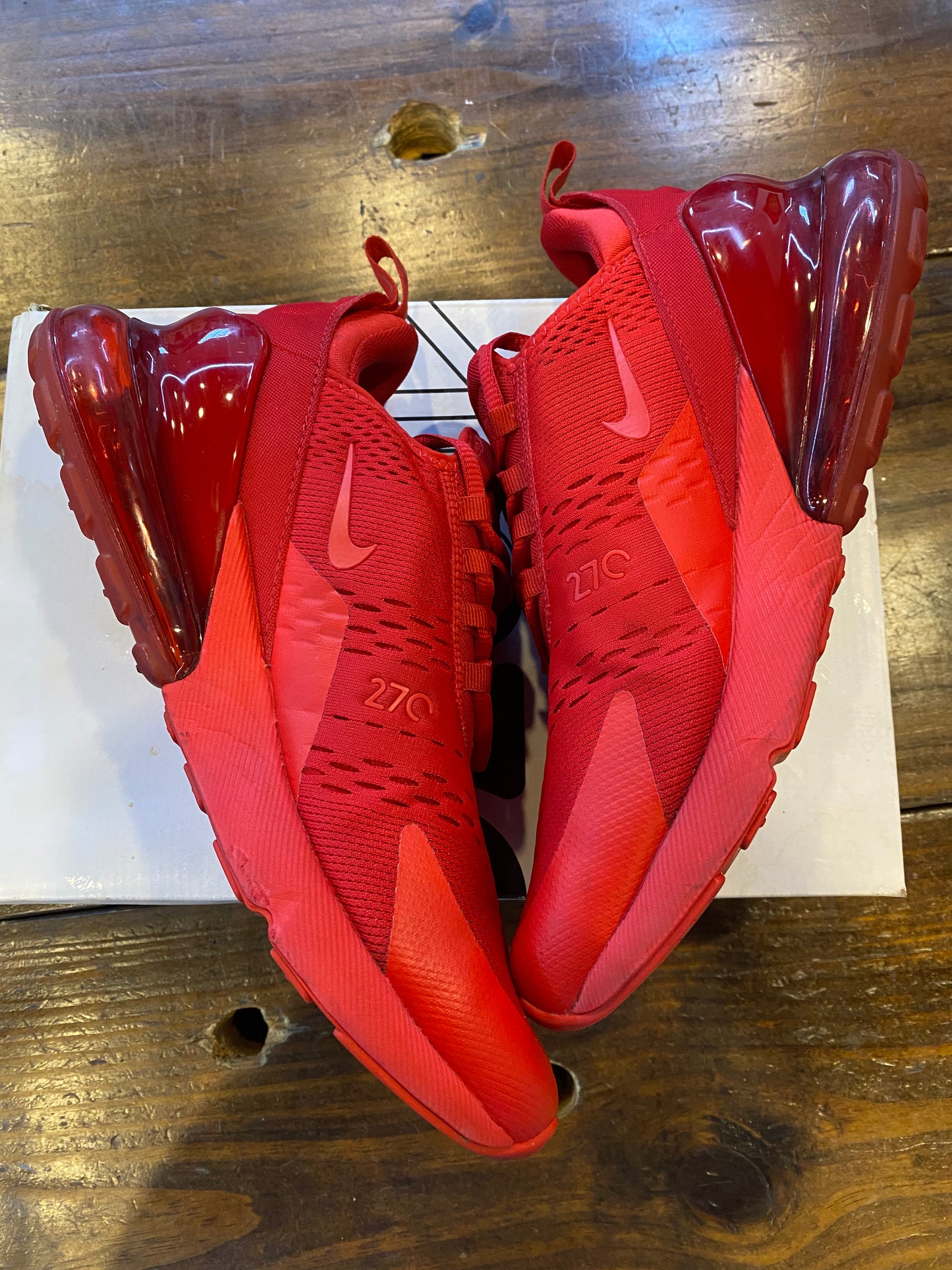 Air Max 270 University Red PRE OWNED