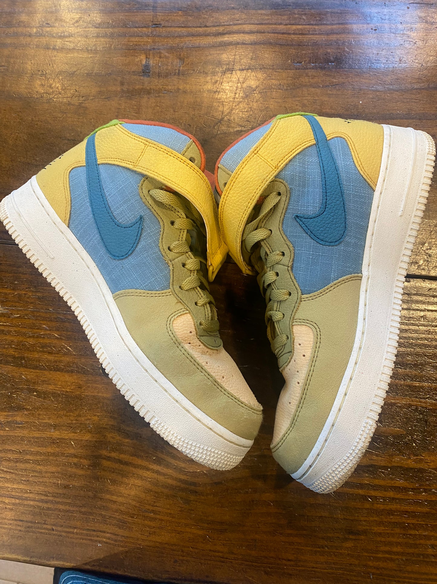 Air Force 1 Mid 07 LV 8 Next Nature Sun Club PRE OWNED