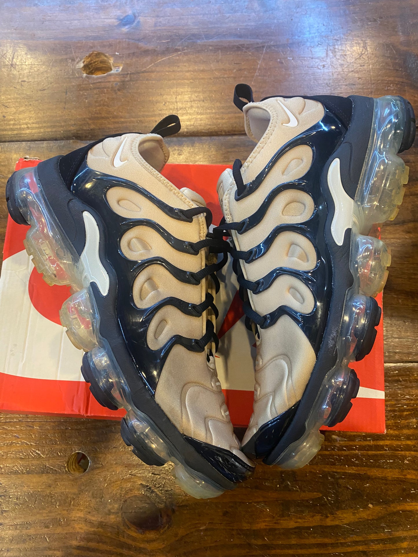 Air Vapor Max Plus Rattan PRE OWNED