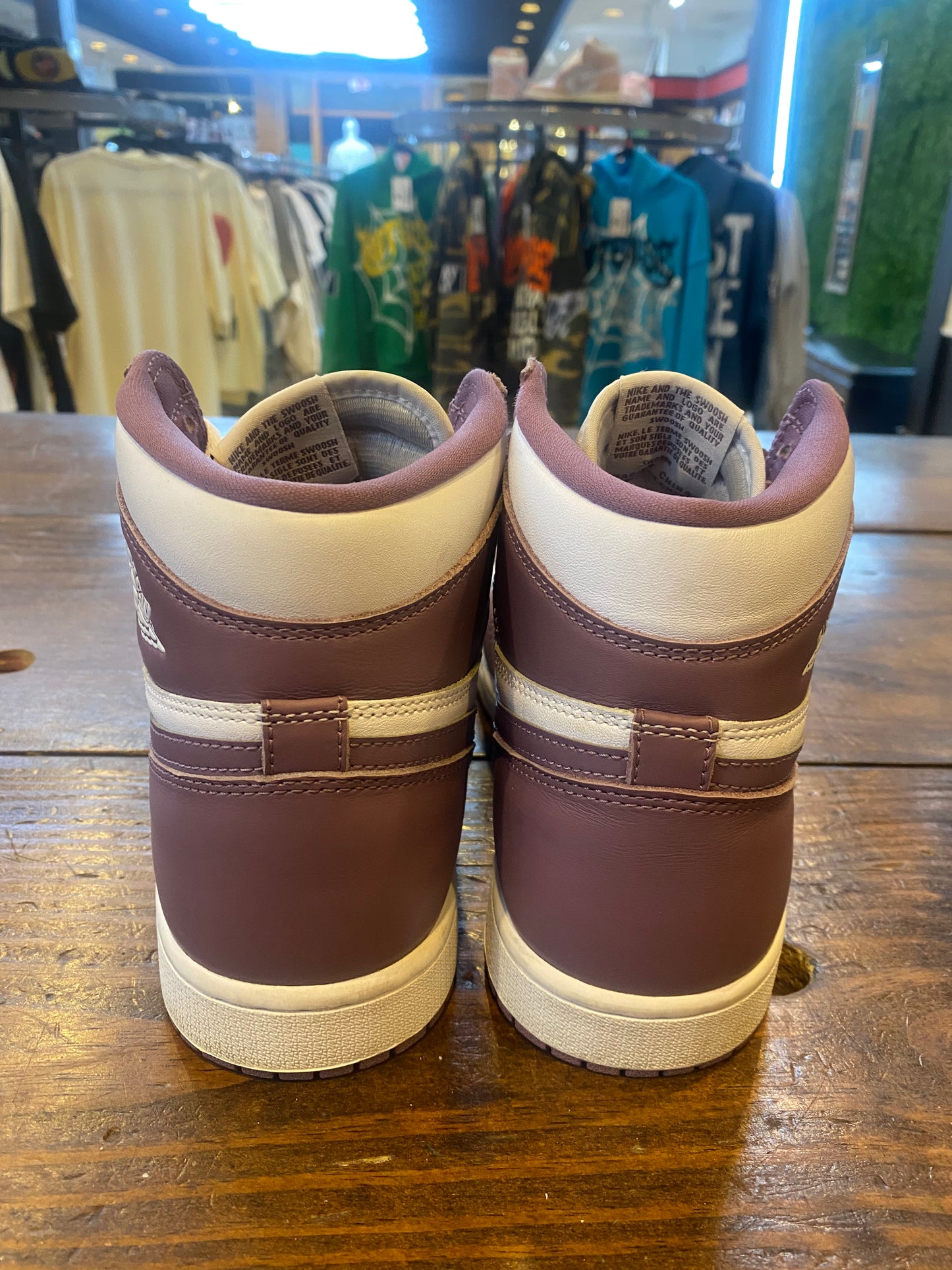 Jordan 1 Retro High OG Mauve PRE OWNED