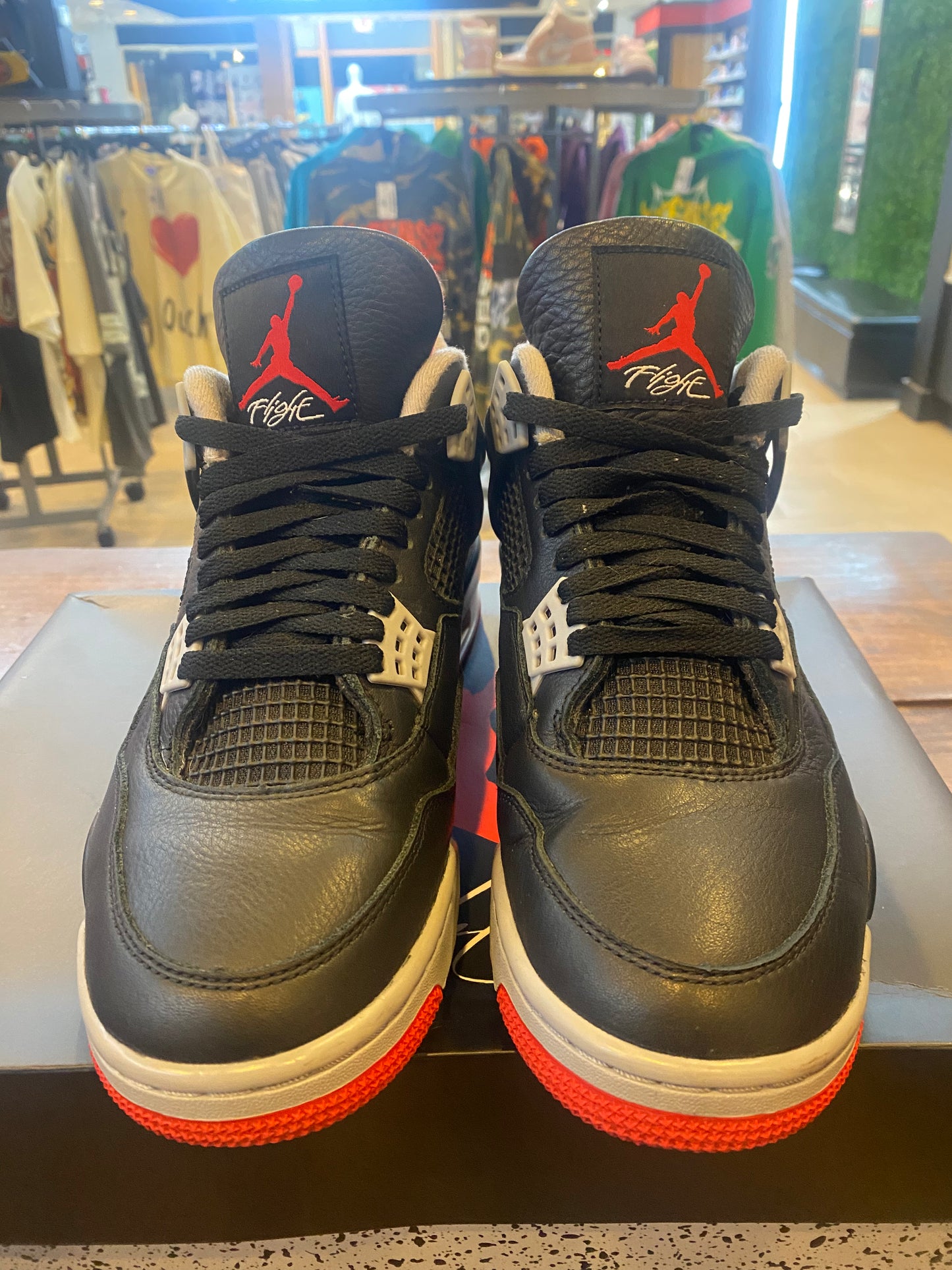 Jordan 4 Retro Bred Reimagined PRE OWNED