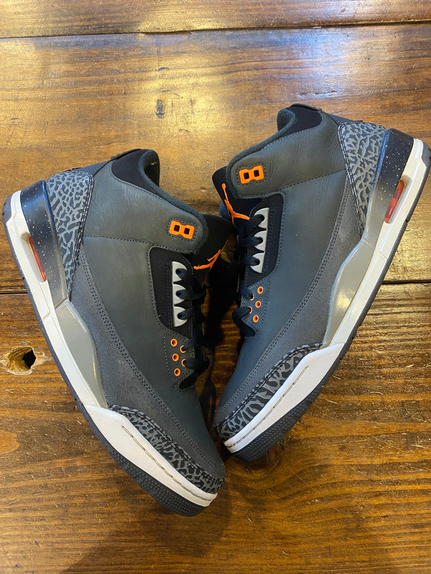 Jordan 3 Retro Fear 2023 PRE OWNED