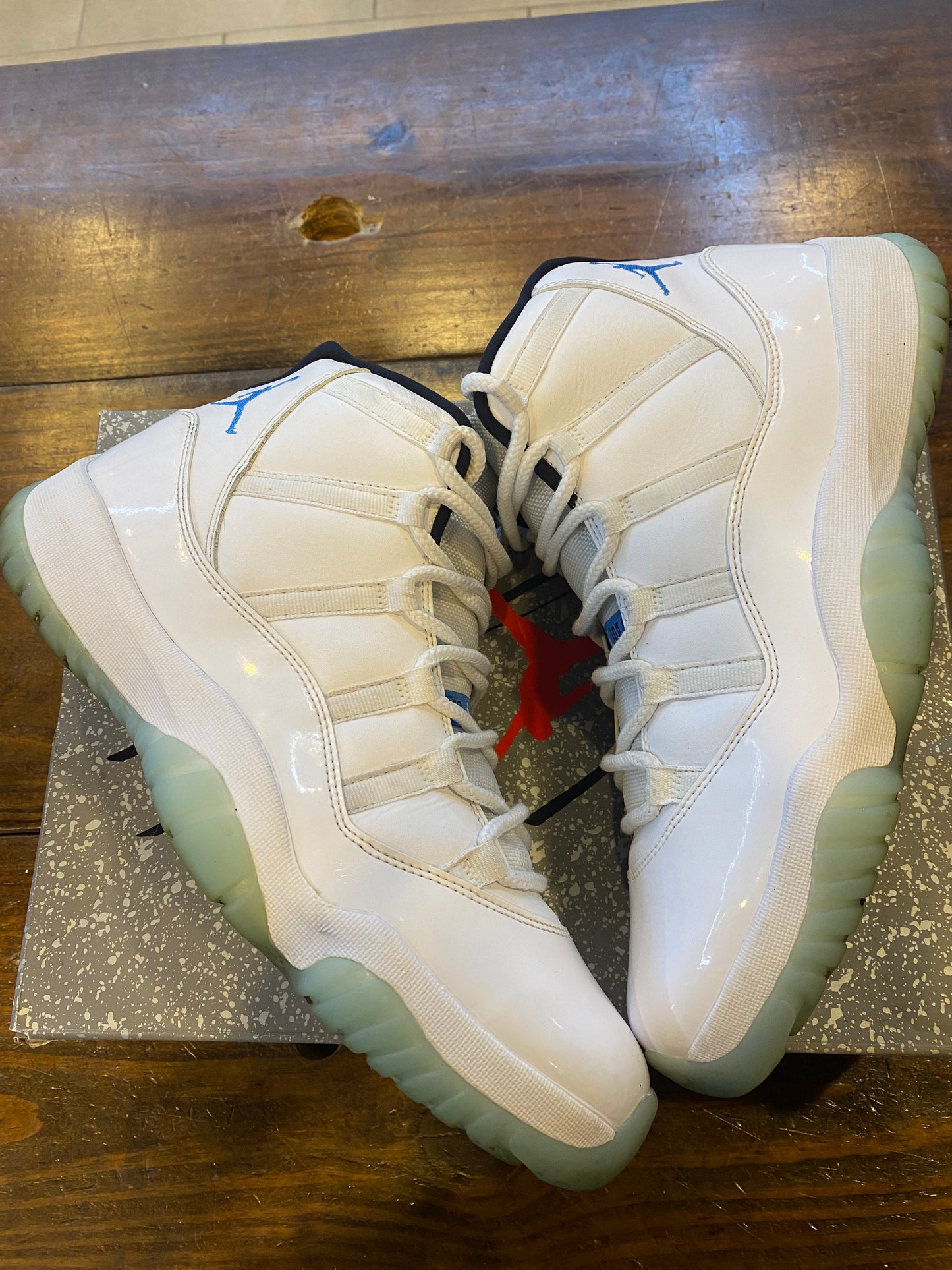 Jordan 11 Retro Legend Blue 2014 PRE OWNED