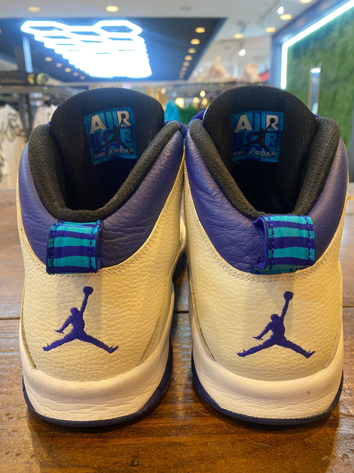 Jordan 10 Retro Charlotte Hornets PRE OWNED