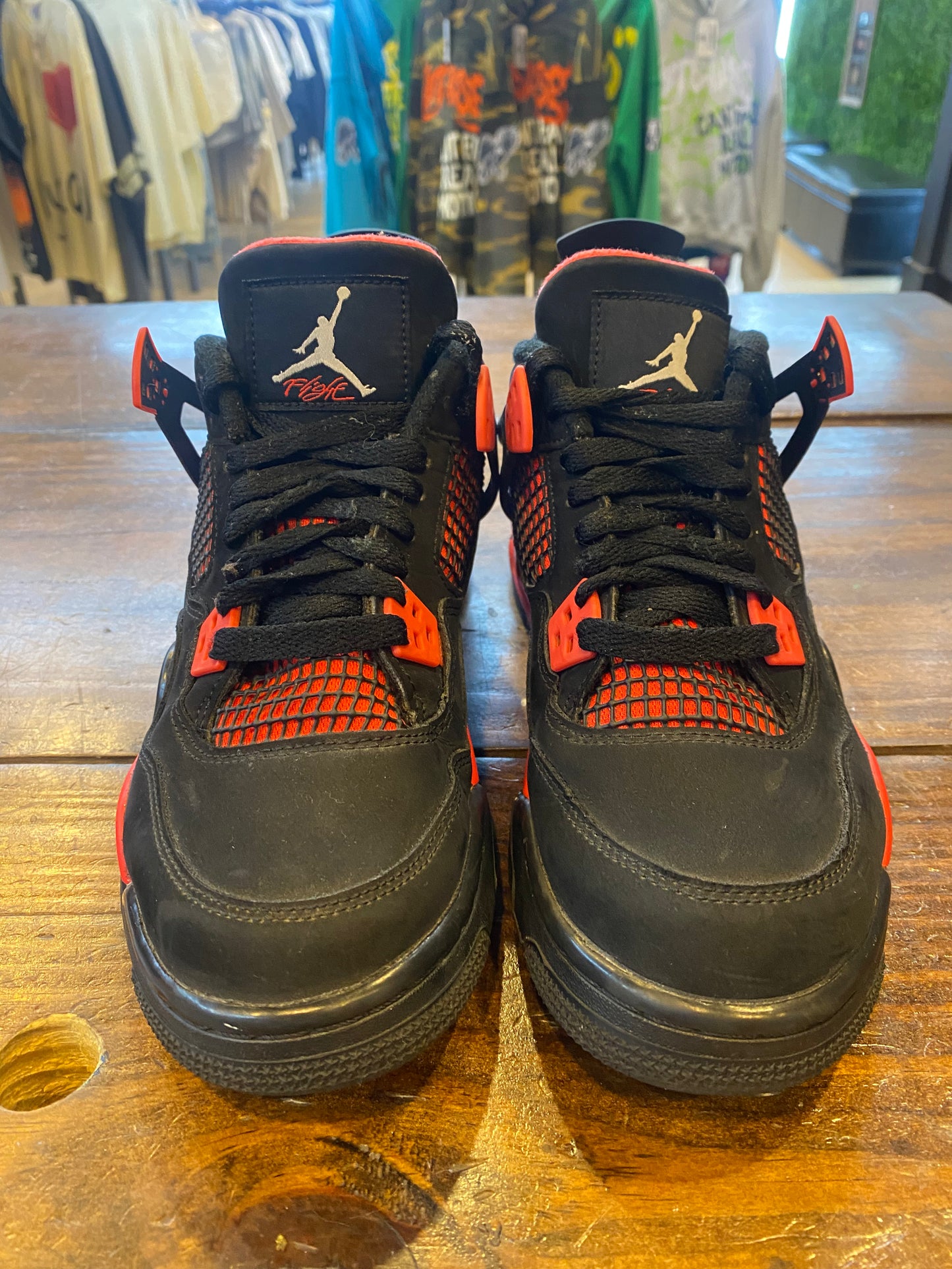 Jordan 4 Retro GS Red Thunder PRE OWNED