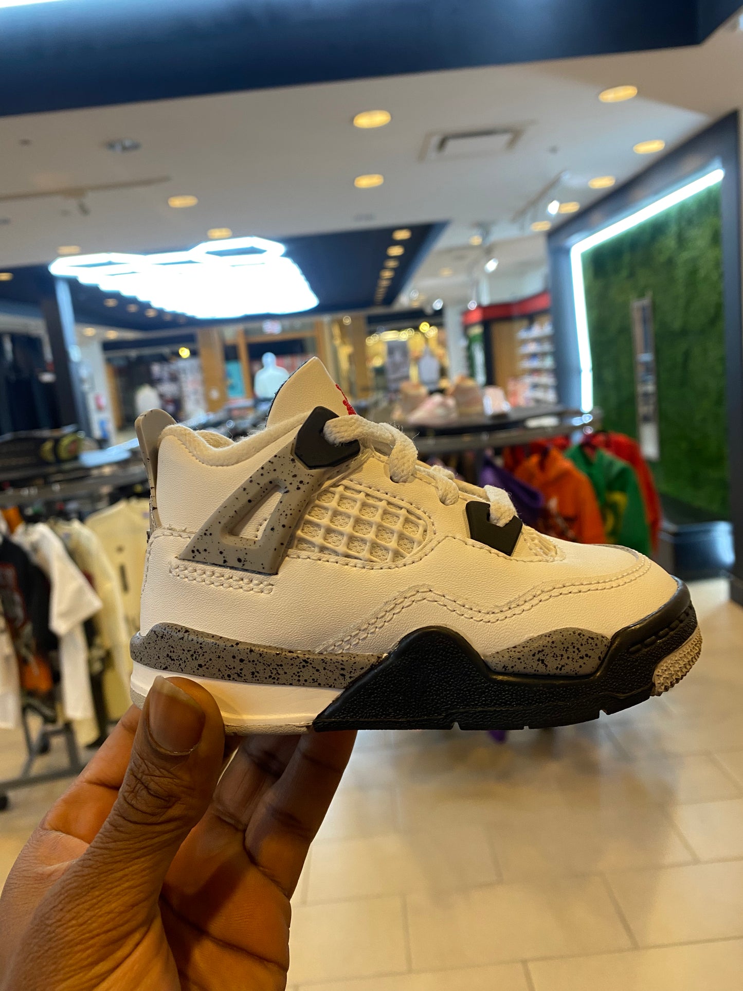 Jordan 4 Retro OG TD White Cement 2025 PRE OWNED