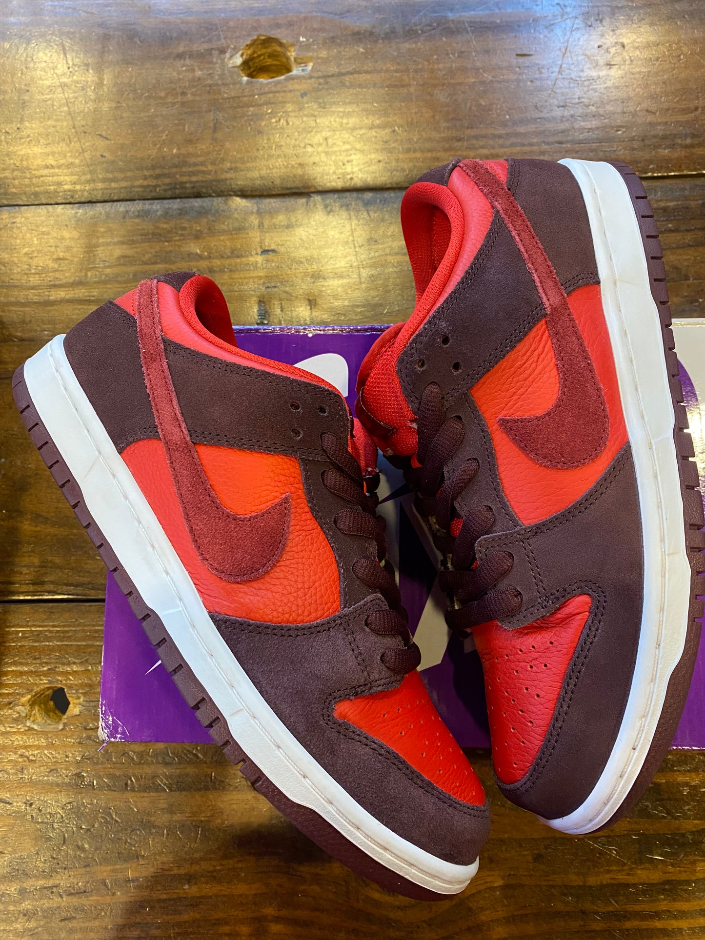 Dunk Low Pro SB Fruity Pack Cherry PRE OWNED