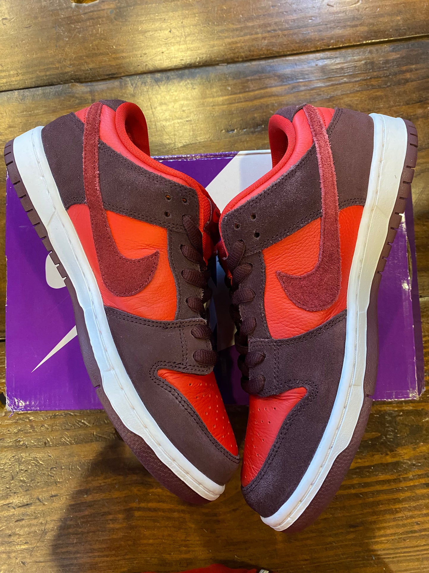 Dunk Low Pro SB Fruity Pack Cherry PRE OWNED