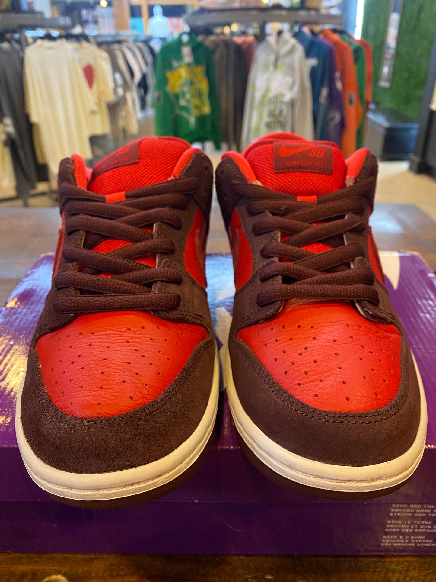 Dunk Low Pro SB Fruity Pack Cherry PRE OWNED