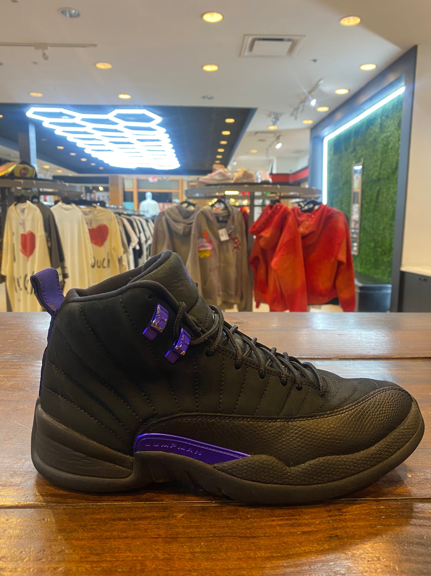 Jordan 12 Retro Dark Concord PRE OWNED