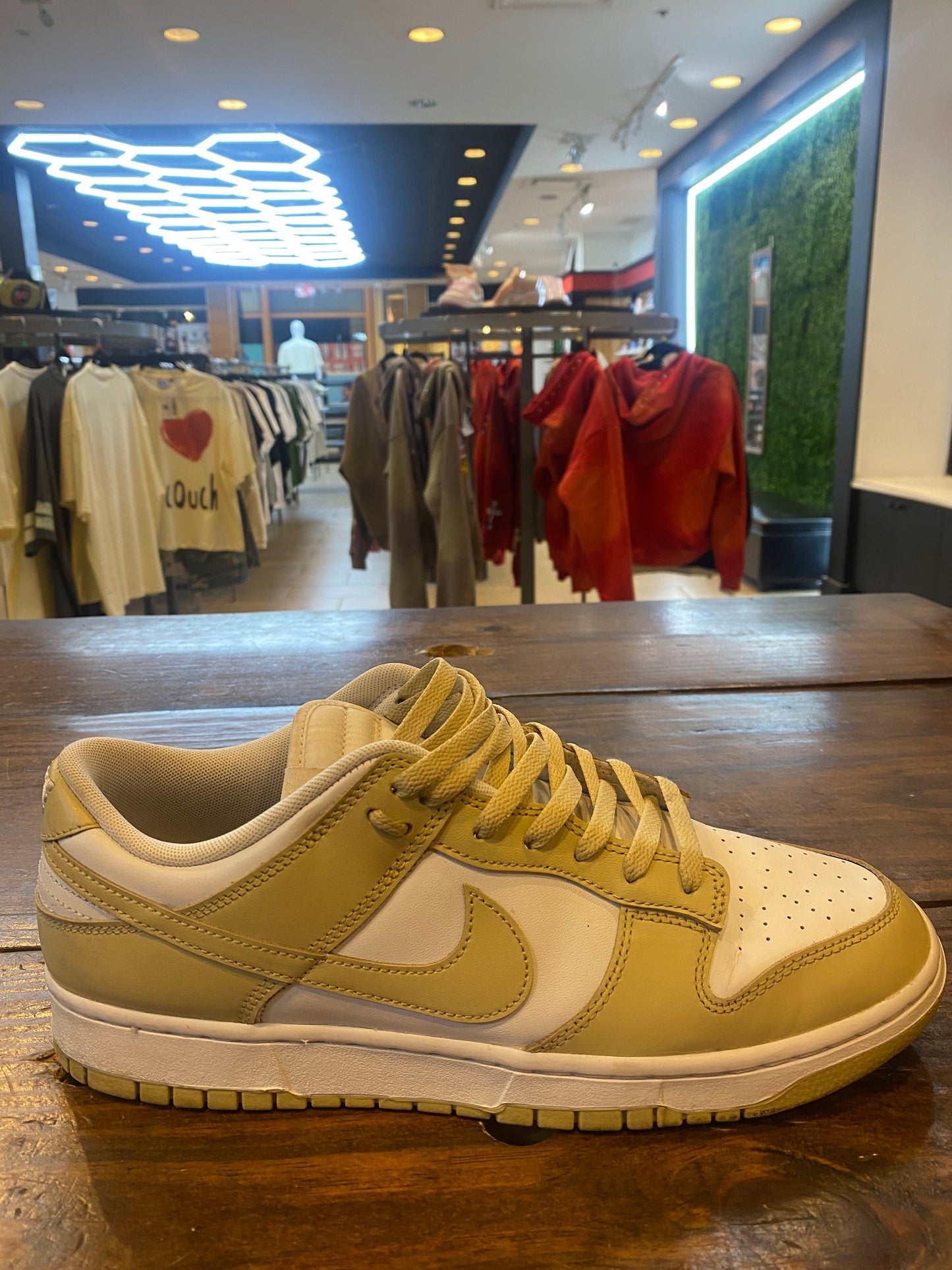Dunk Low Team Gold PRE OWNED