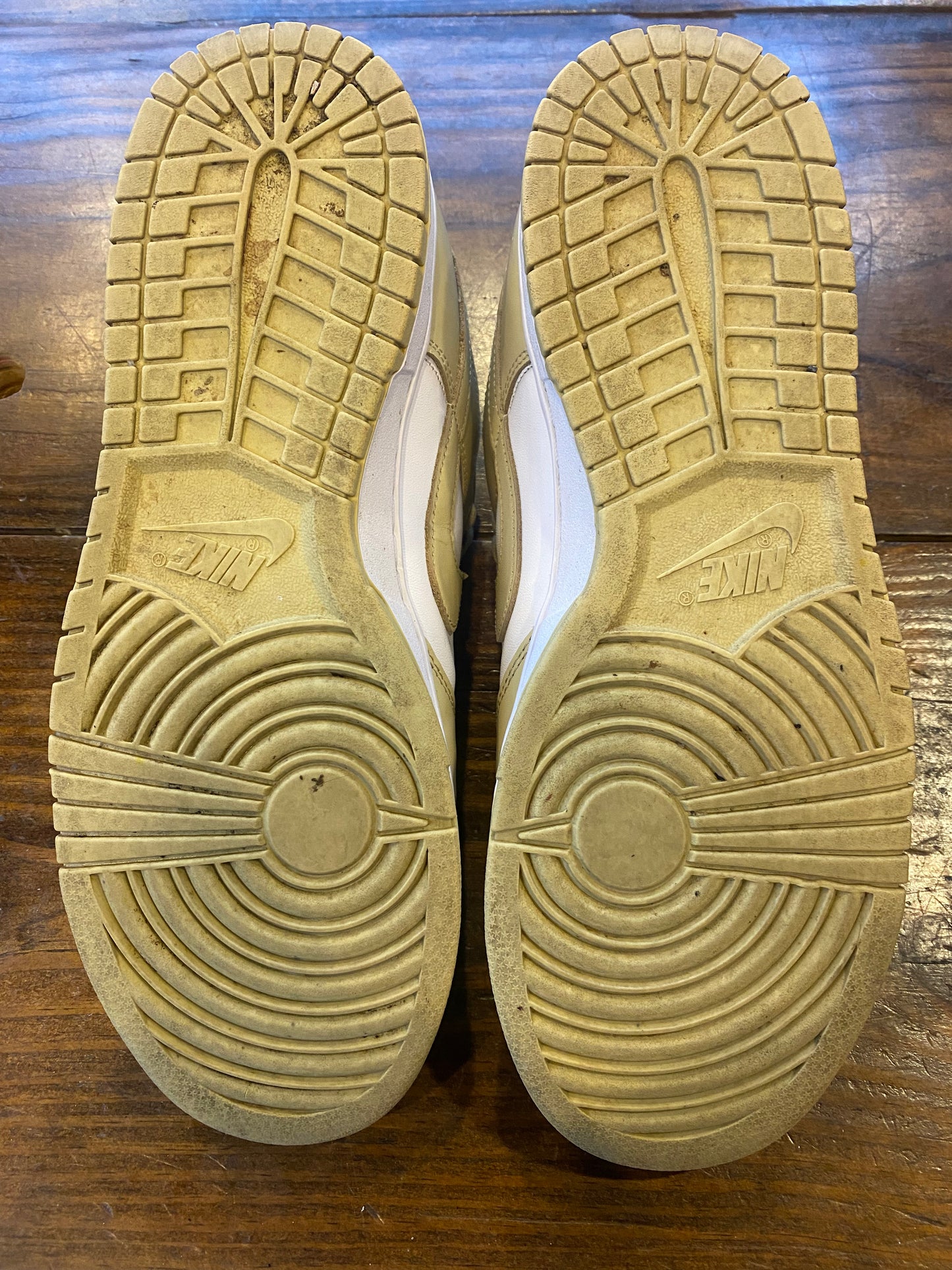 Dunk Low Team Gold PRE OWNED