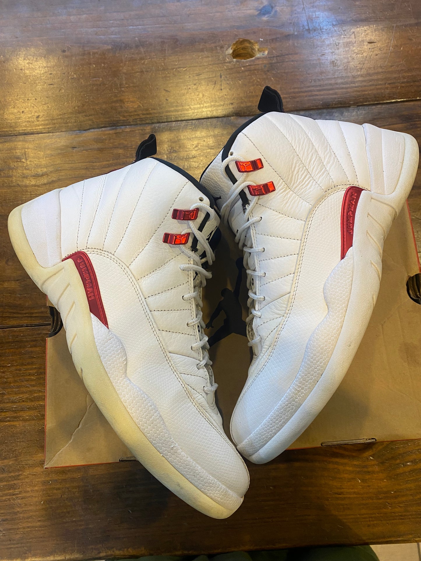 Jordan 12 Retro Twist PRE OWNED