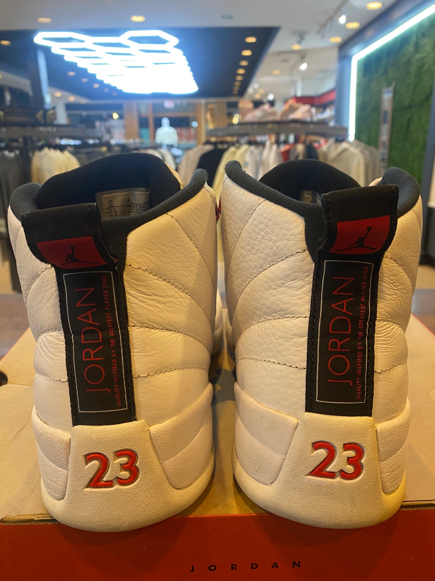 Jordan 12 Retro Twist PRE OWNED