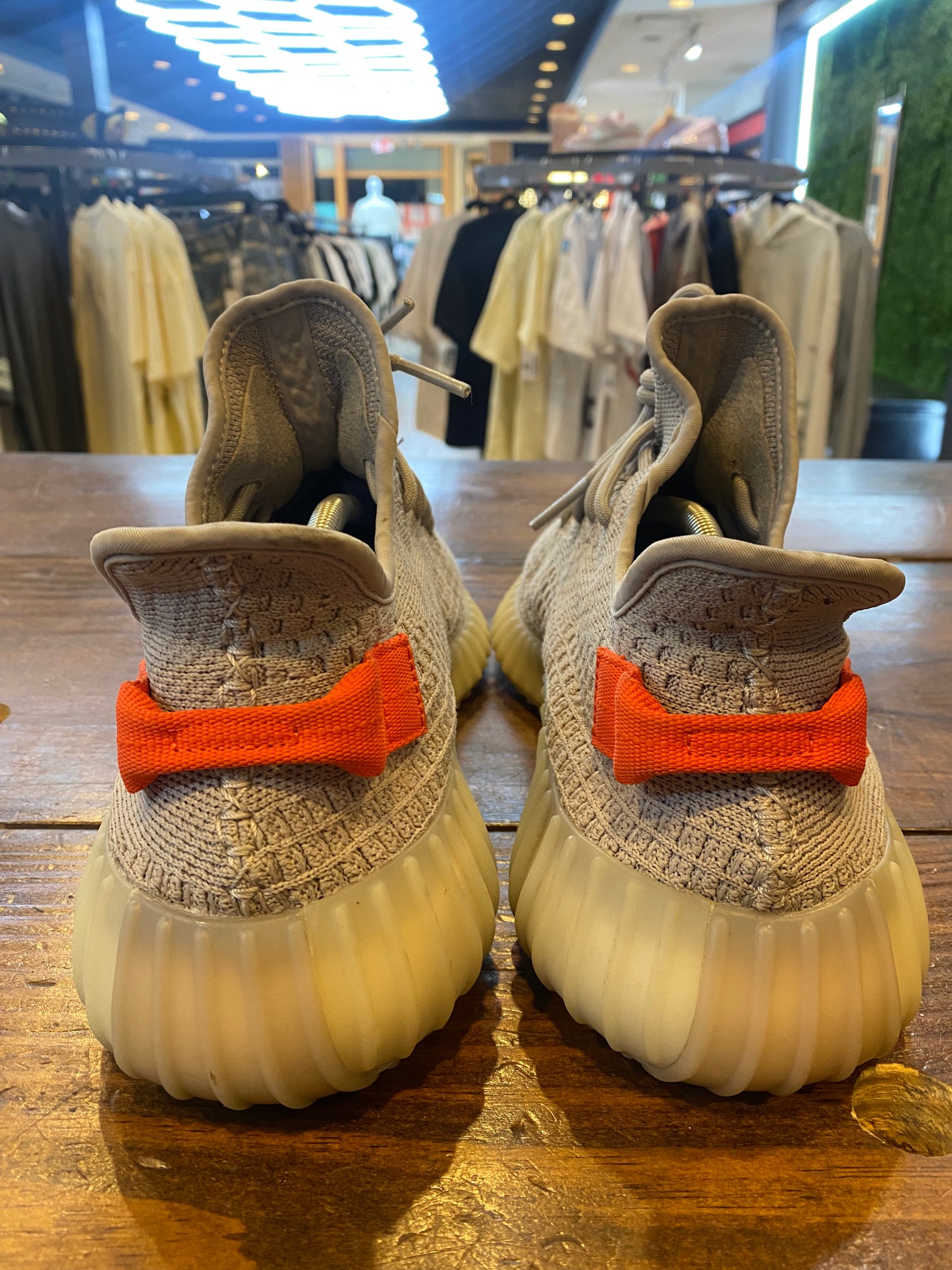 Yeezy Boost 350 V 2 Tail Light PRE OWNED