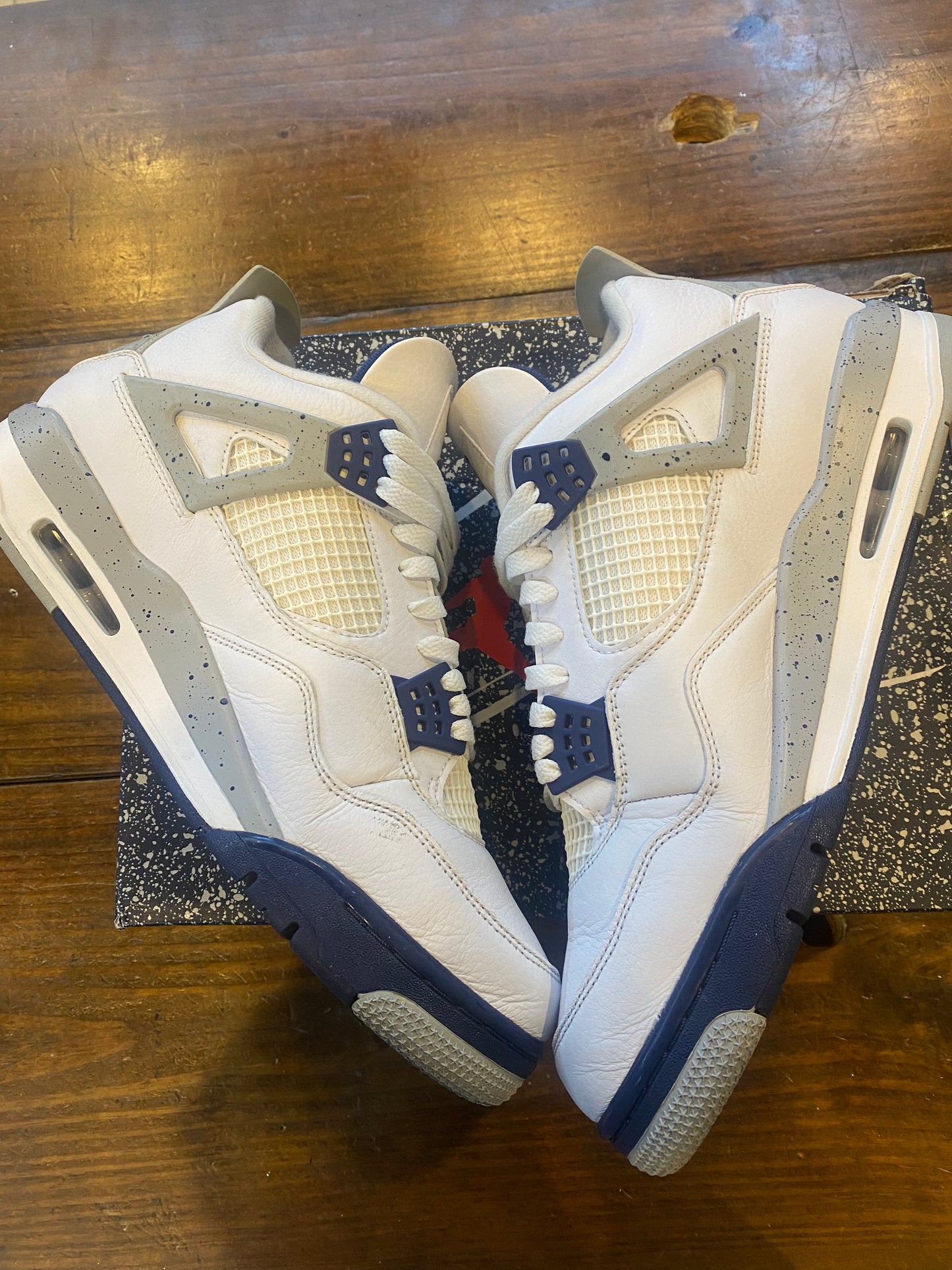 Jordan 4 Retro Midnight Navy PRE OWNED