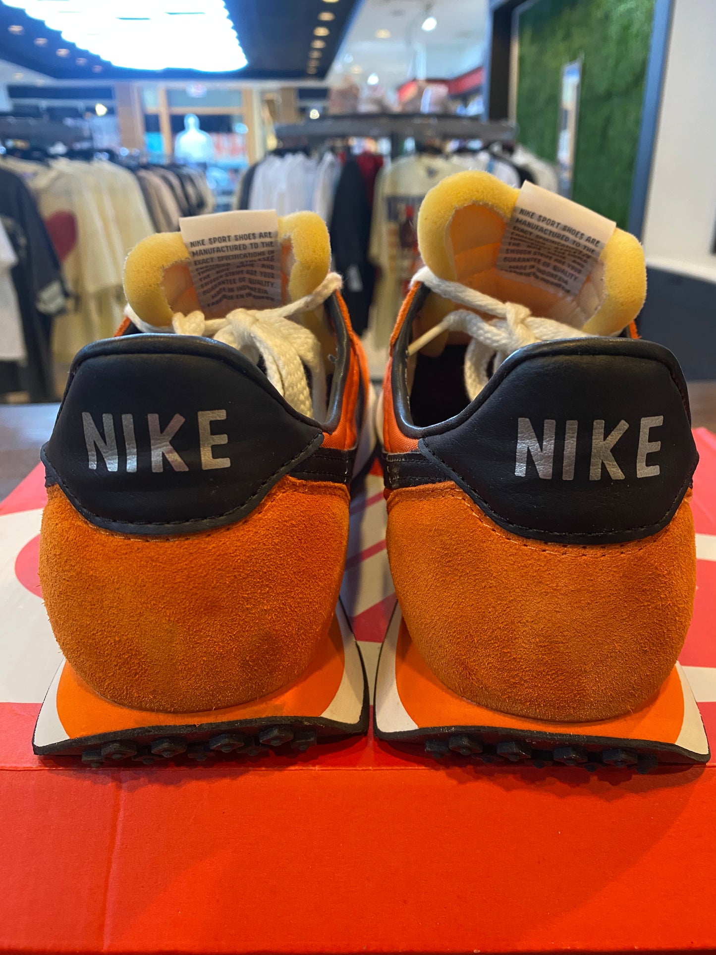 Waffle Trainer 2 SP Starfish PRE OWNED