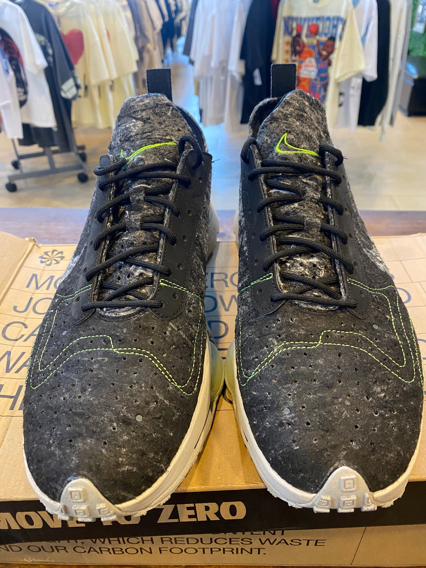 Air Zoom Type M 2 Z 2 Recycled Wool Pack Black Electric Green PRE OWNED