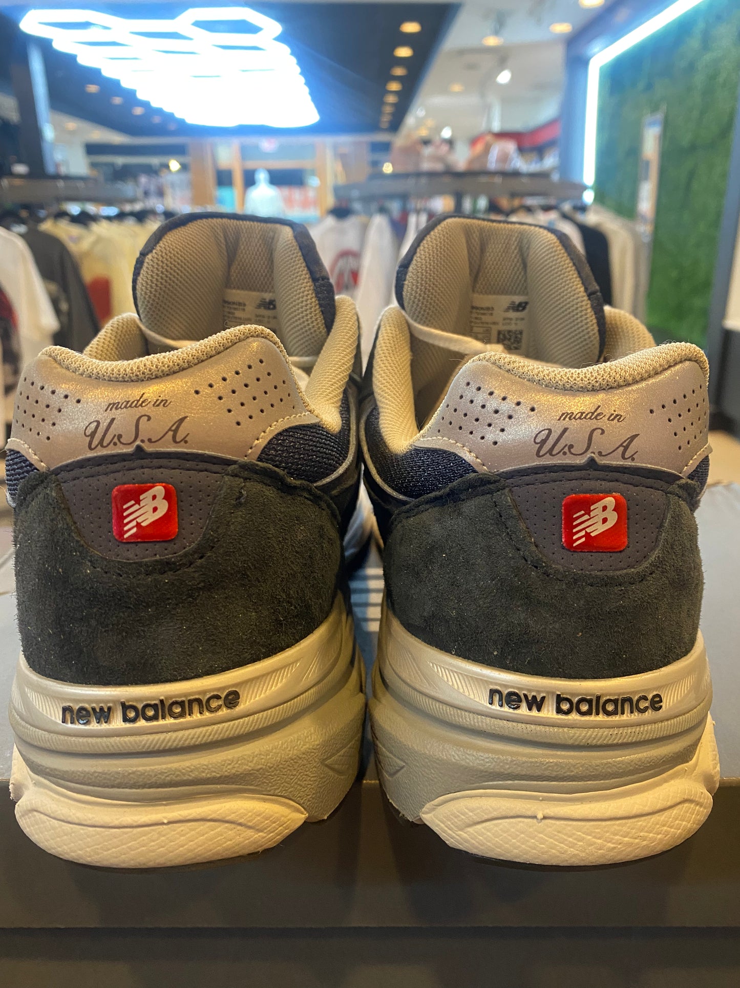 New Balance 990 V 3 Made In USA Navy PRE OWNED