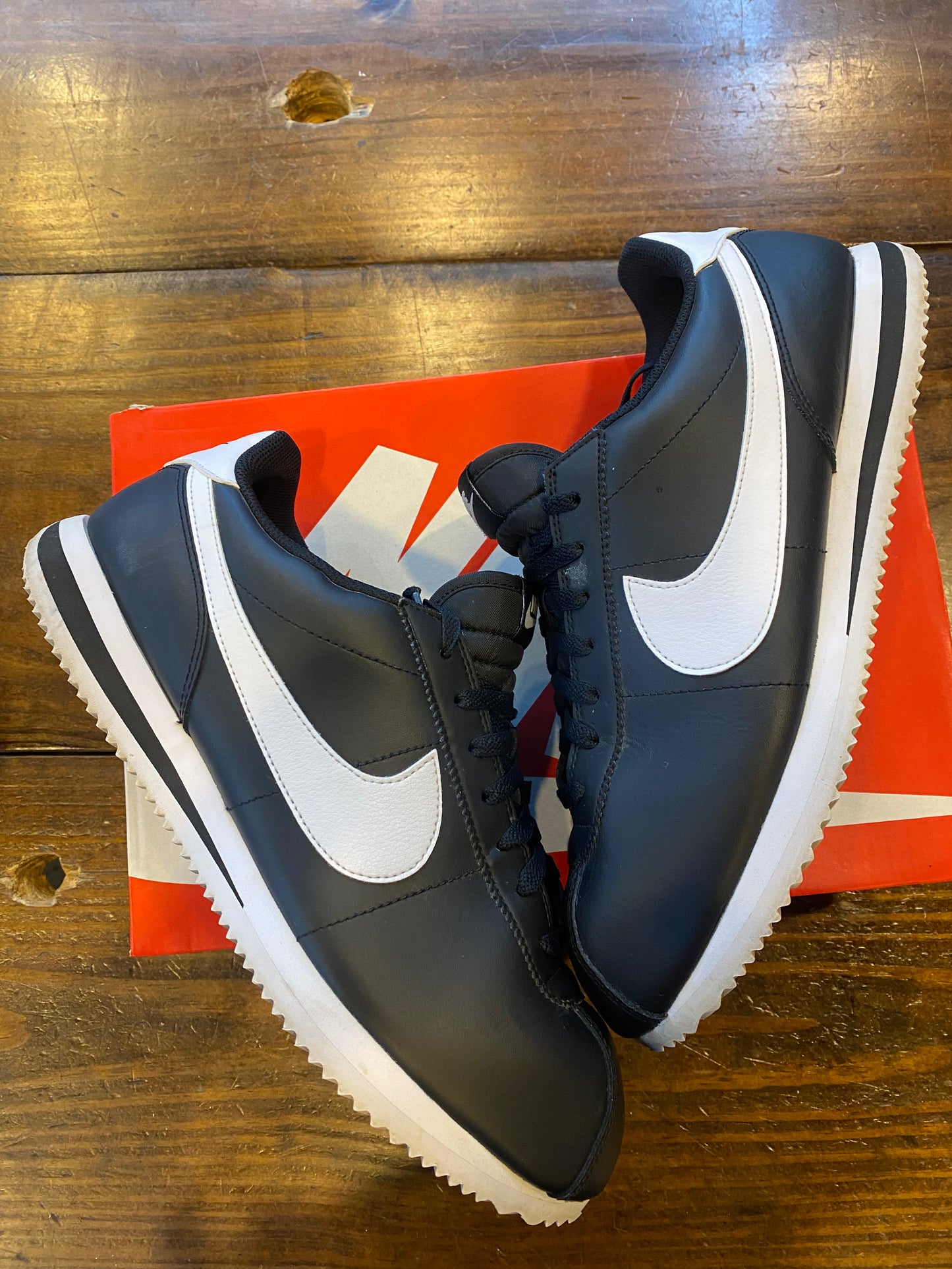 Cortez Black White 2023 PRE OWNED