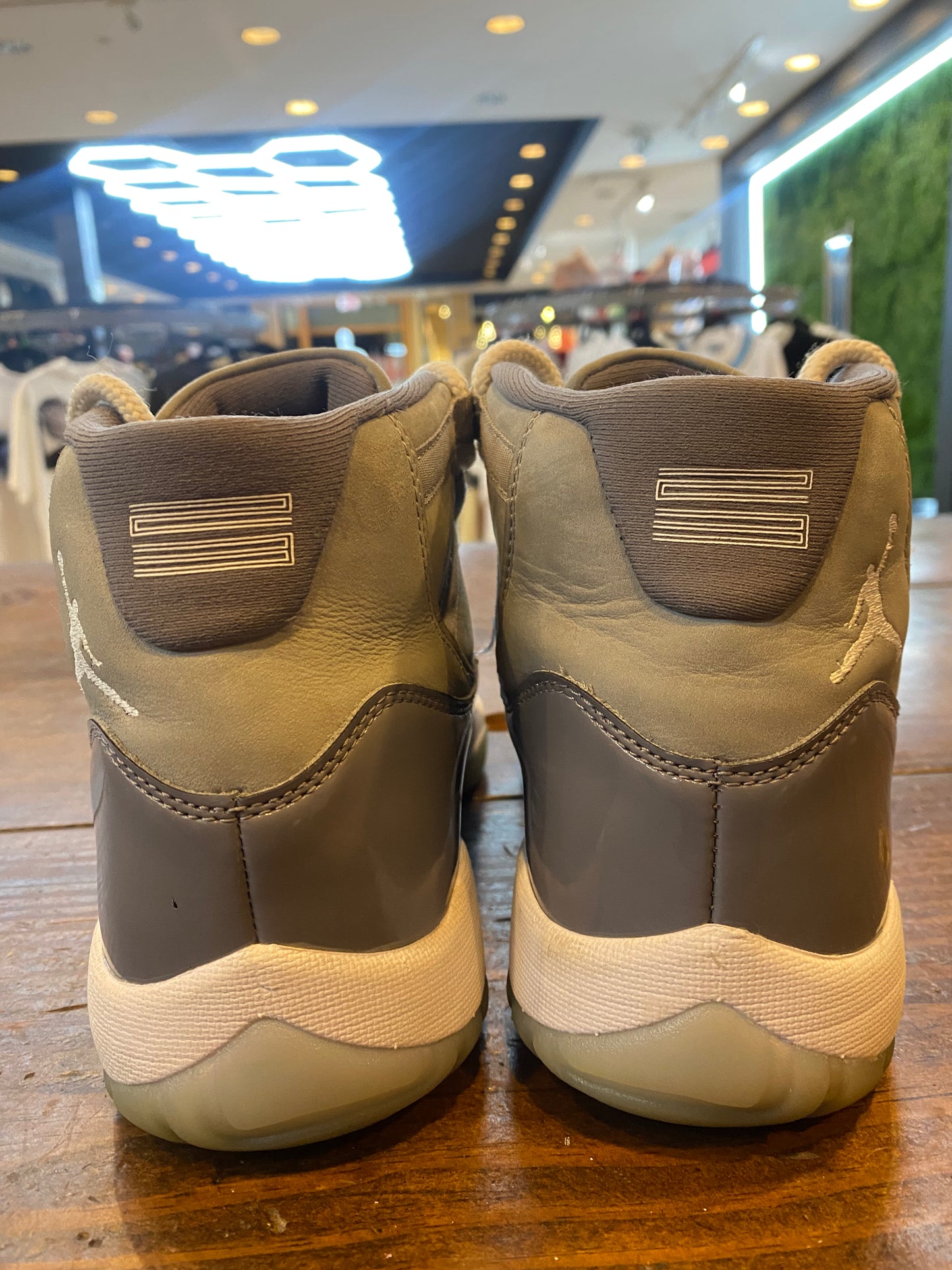 Jordan 11 Retro Cool Grey 2021 PRE OWNED