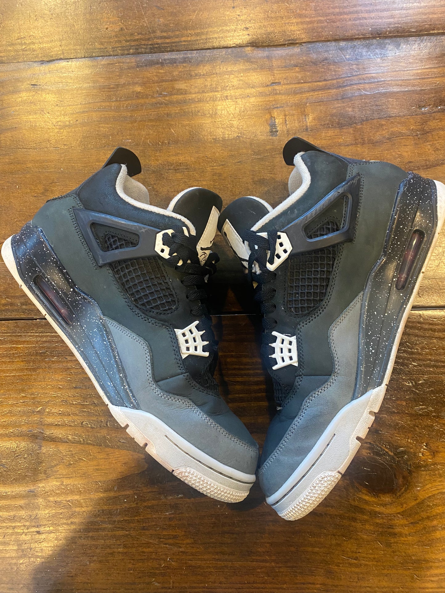 Jordan 4 Retro Fear 2024 PRE OWNED